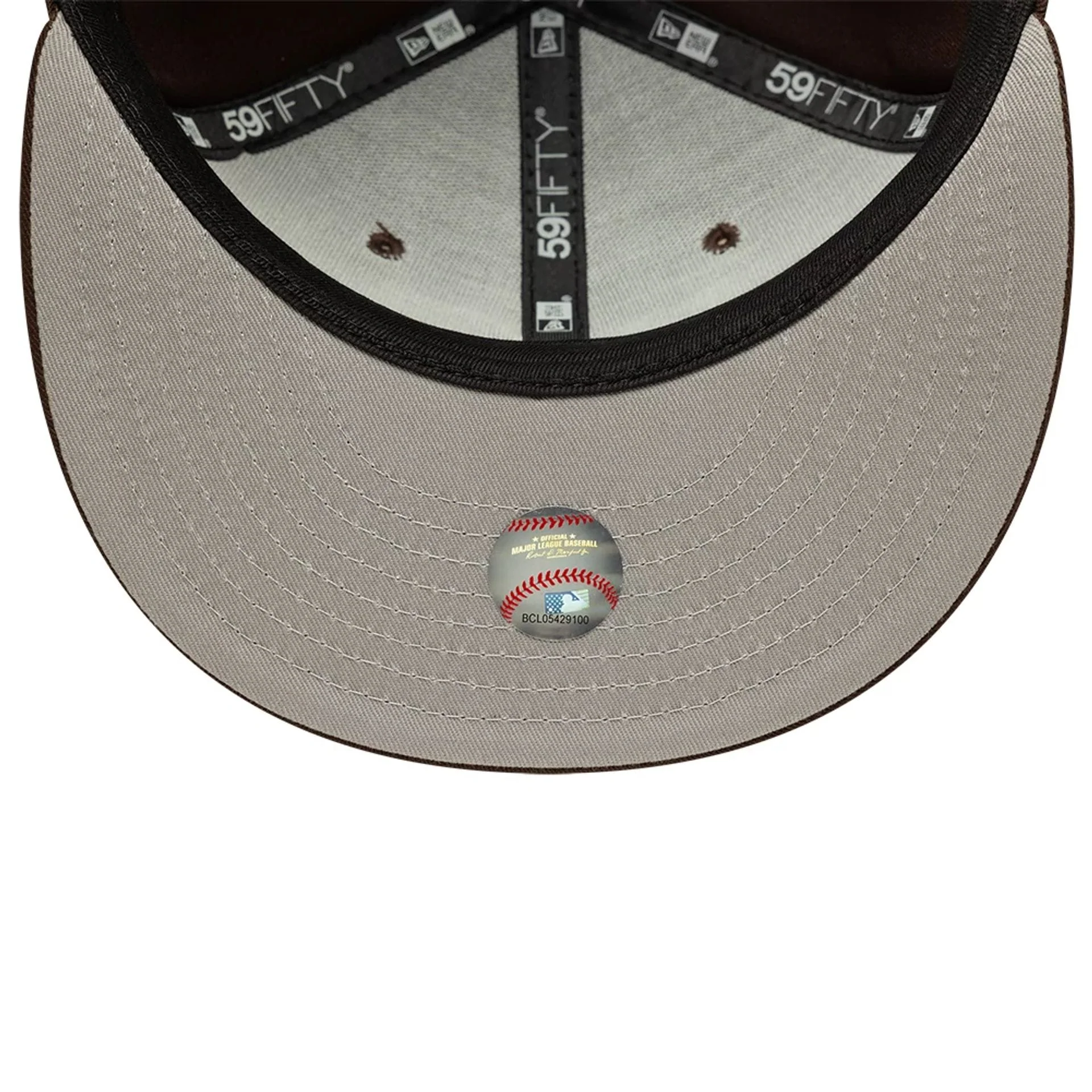 Atlanta Braves MLB Dark Brown 59FIFTY Fitted Cap - Image 2