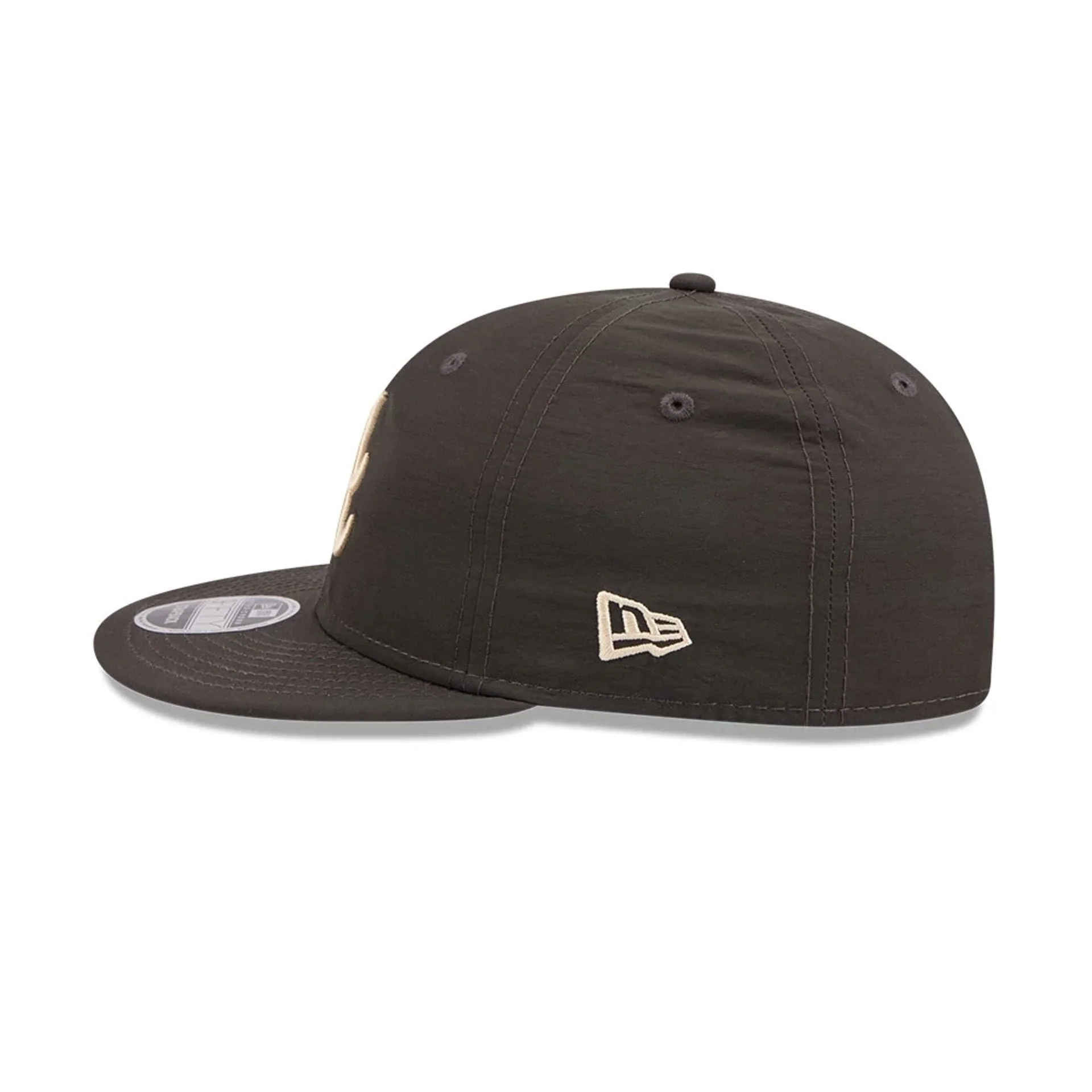 Atlanta Braves MLB Nylon Black Retro Crown 9FIFTY Adjustable Cap - Image 5