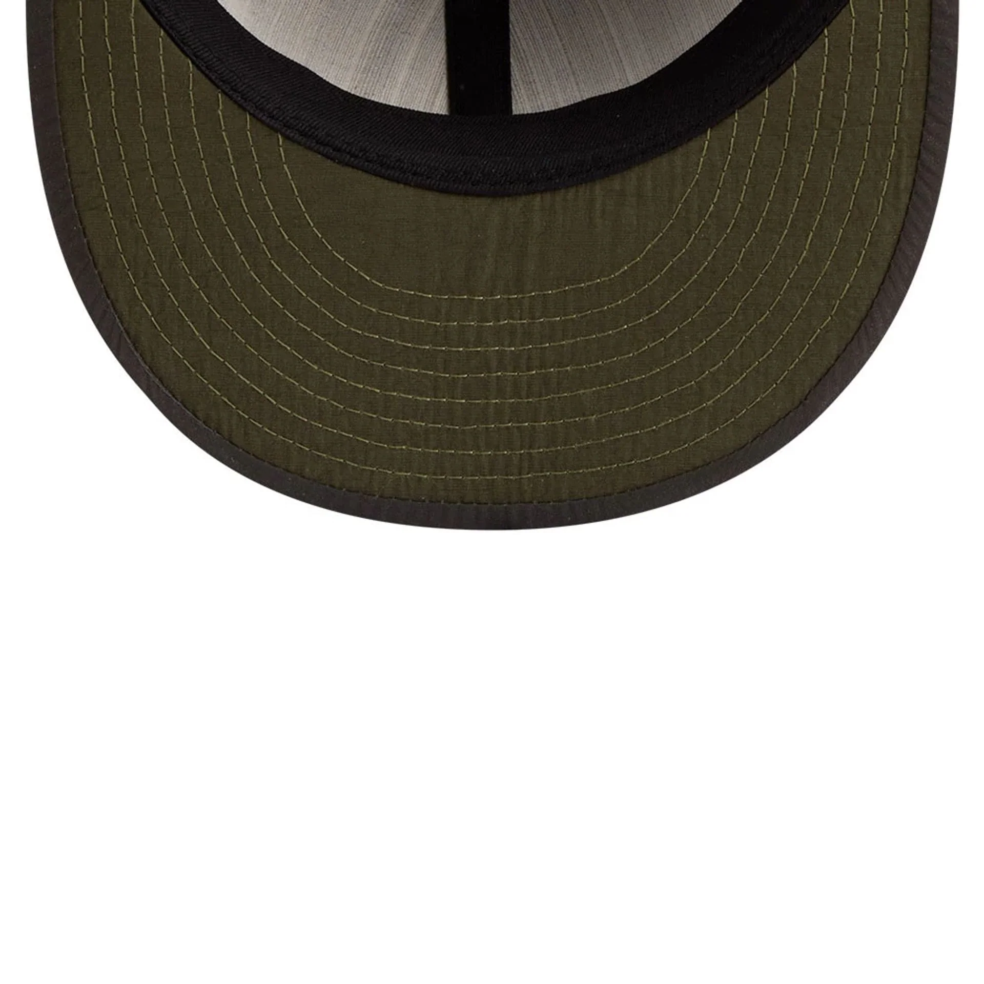 Atlanta Braves MLB Nylon Black Retro Crown 9FIFTY Adjustable Cap - Image 7