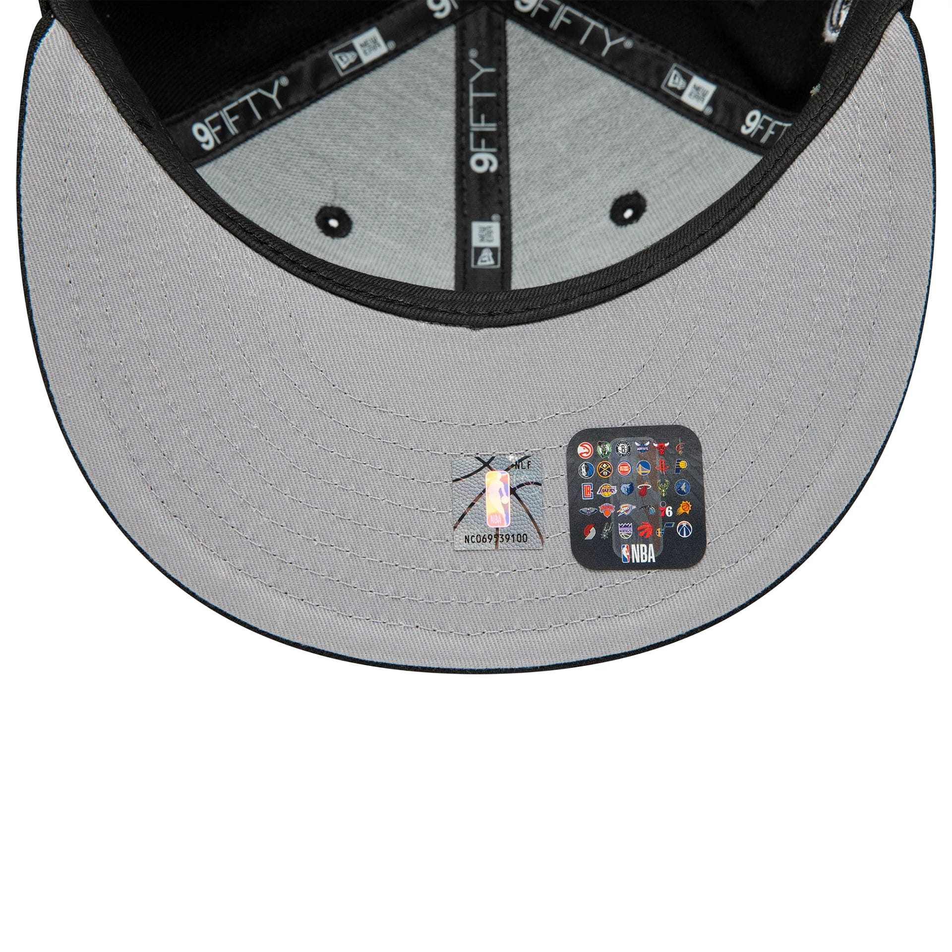 Chicago Bulls NBA Black 9FIFTY Snapback Adjustable Cap - Image 2