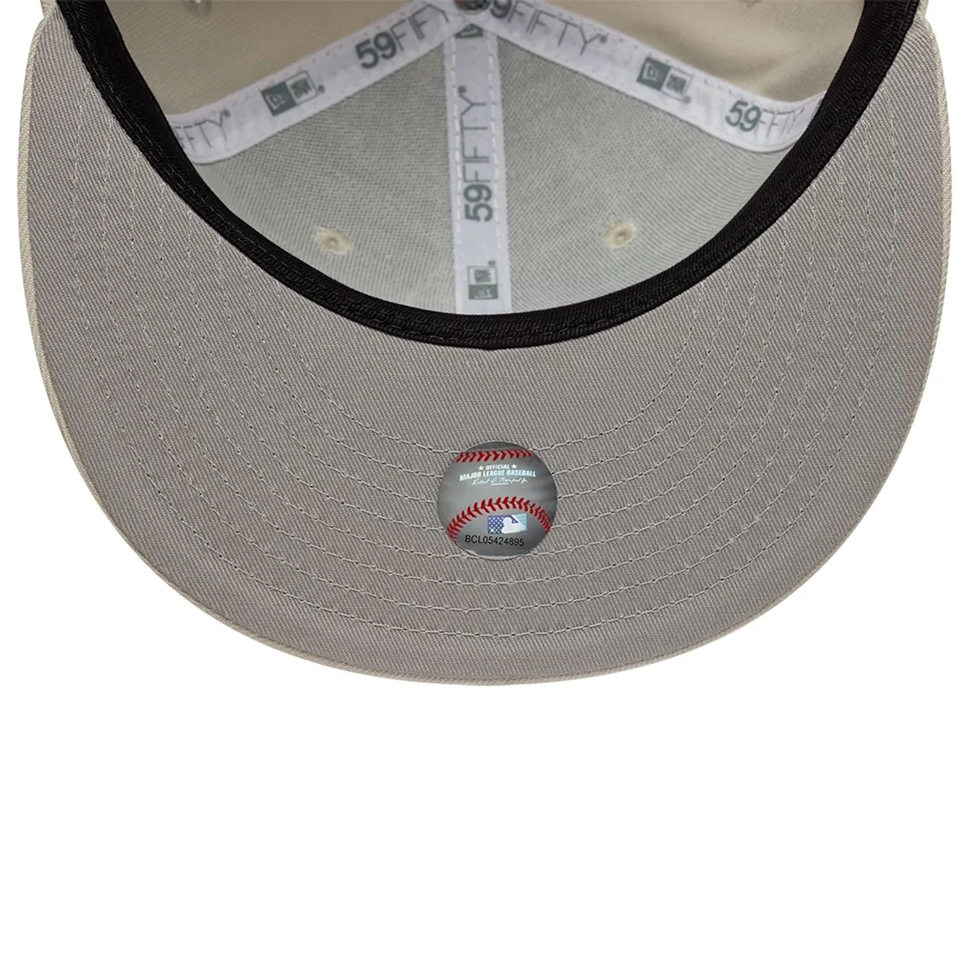 Chicago White Sox MLB Beige 59FIFTY Fitted Cap - Image 2