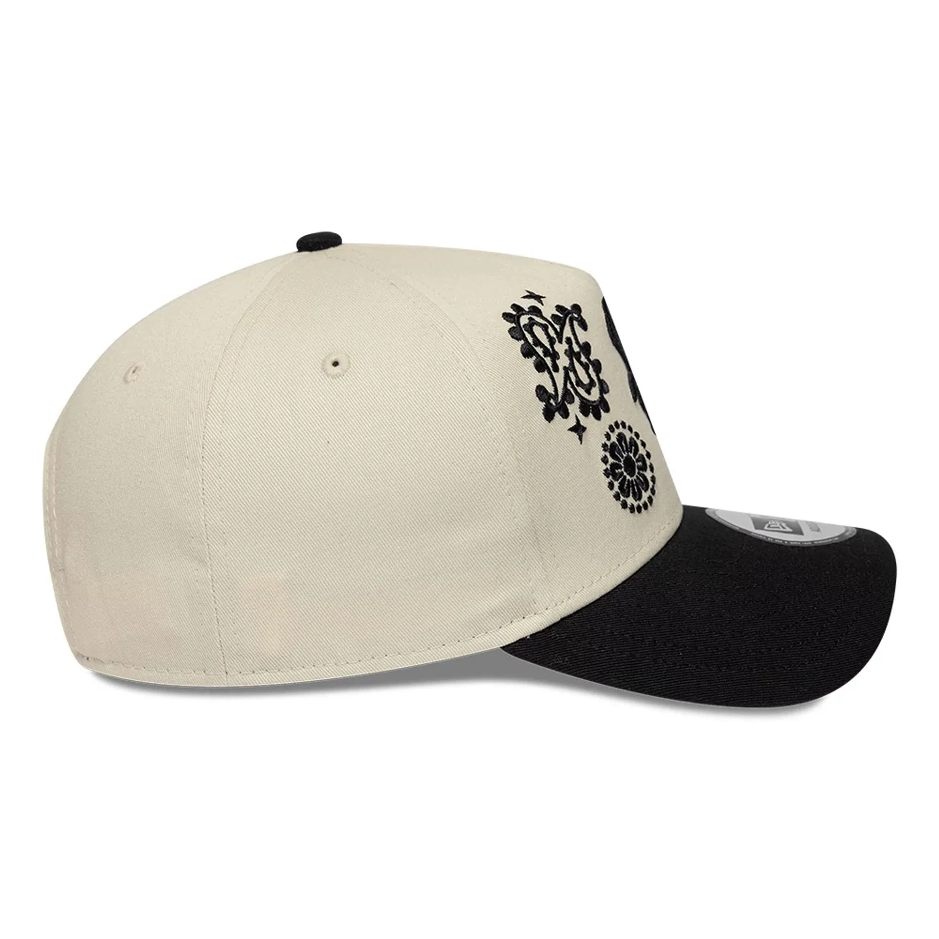 Chicago White Sox MLB Paisley Black 9FORTY E-Frame Adjustable Cap - Image 5