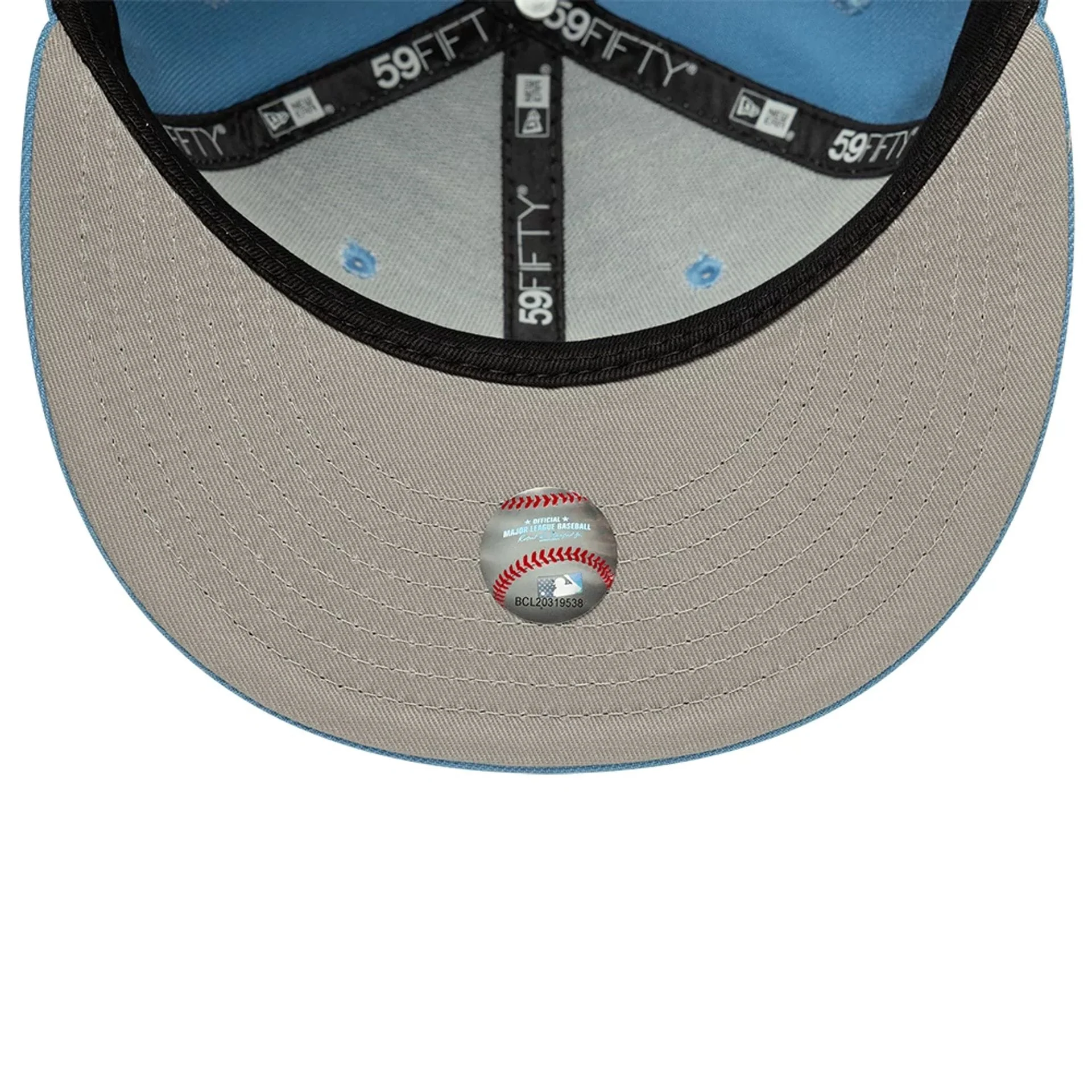 Chicago White Sox MLB Pastel Blue 59FIFTY Fitted Cap - Image 2