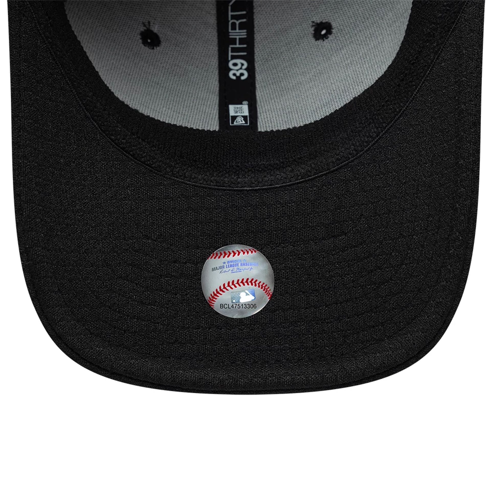 Chicago White Sox MLB Tech Black 39THIRTY Stretch Fit Cap - Image 7