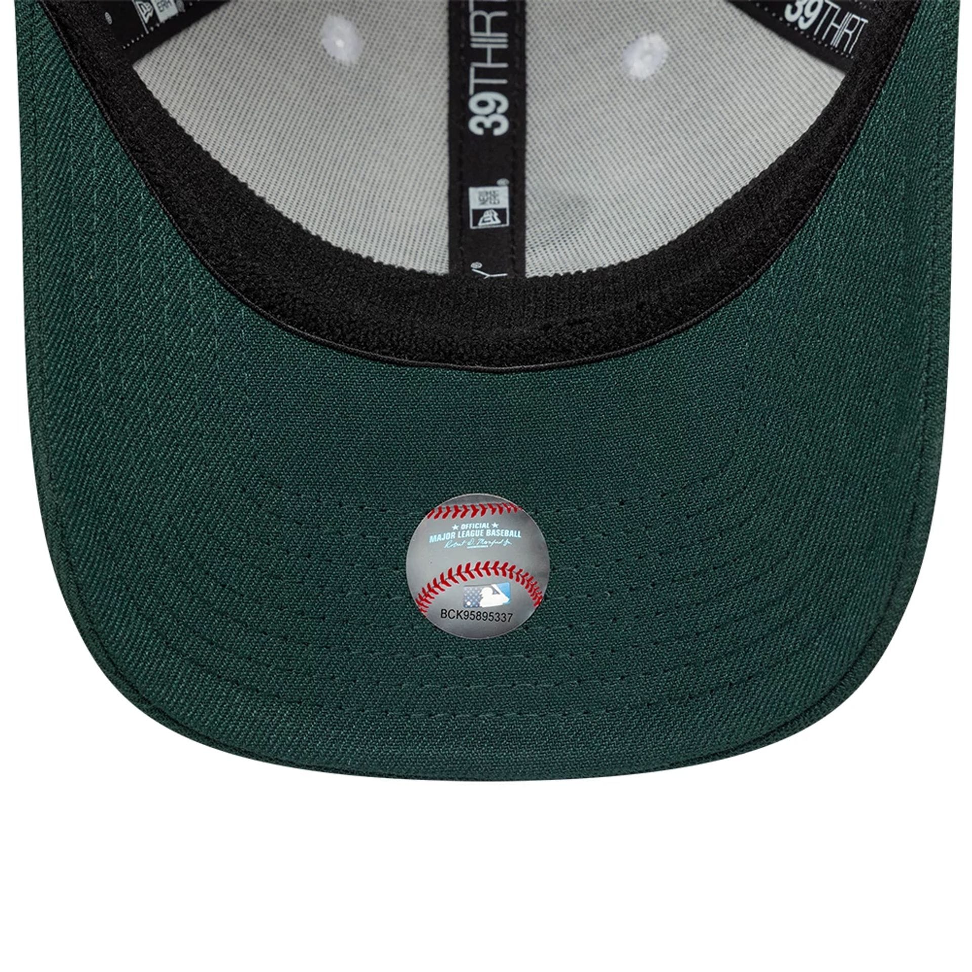 Chicago White Sox MLB White 39THIRTY Stretch Fit Cap - Image 7