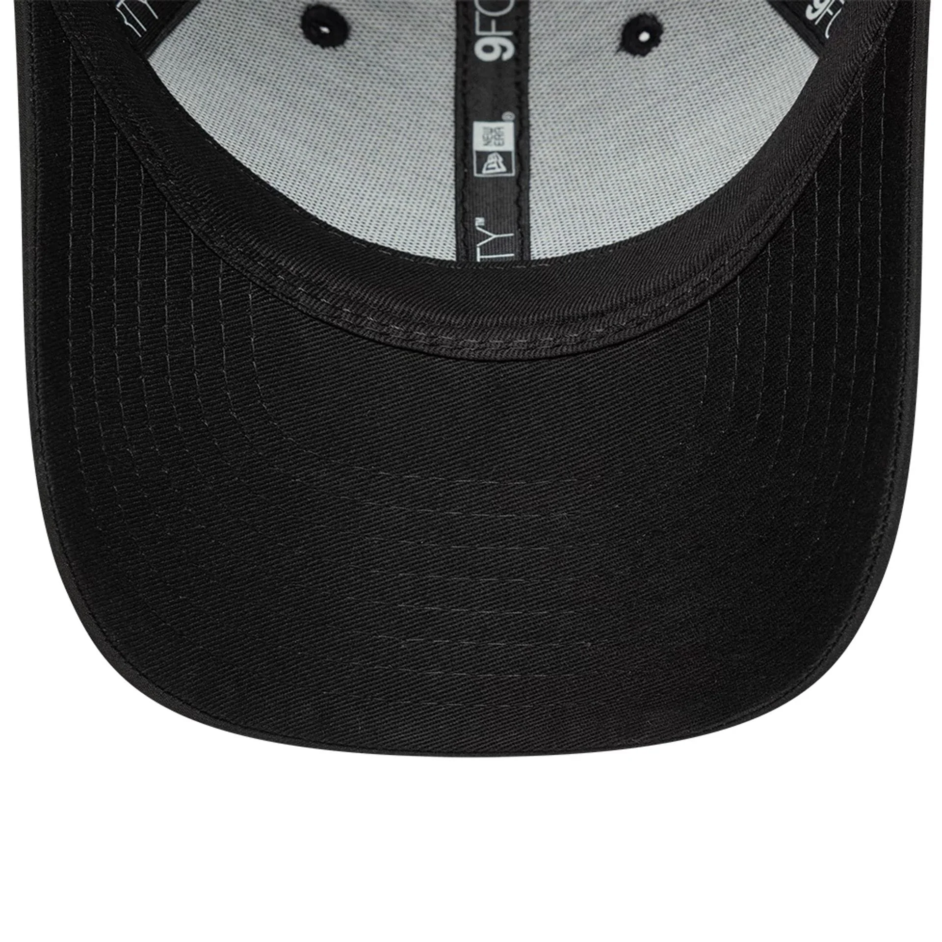 FC Barcelona Youth Black Gold Black 9FORTY Adjustable Cap - Image 5