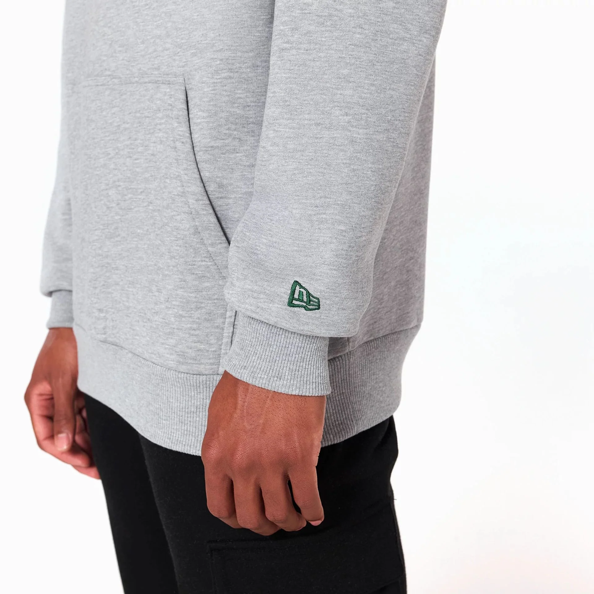 Green Bay Packers NFL Grey Pullover Hoodie - Image 6
