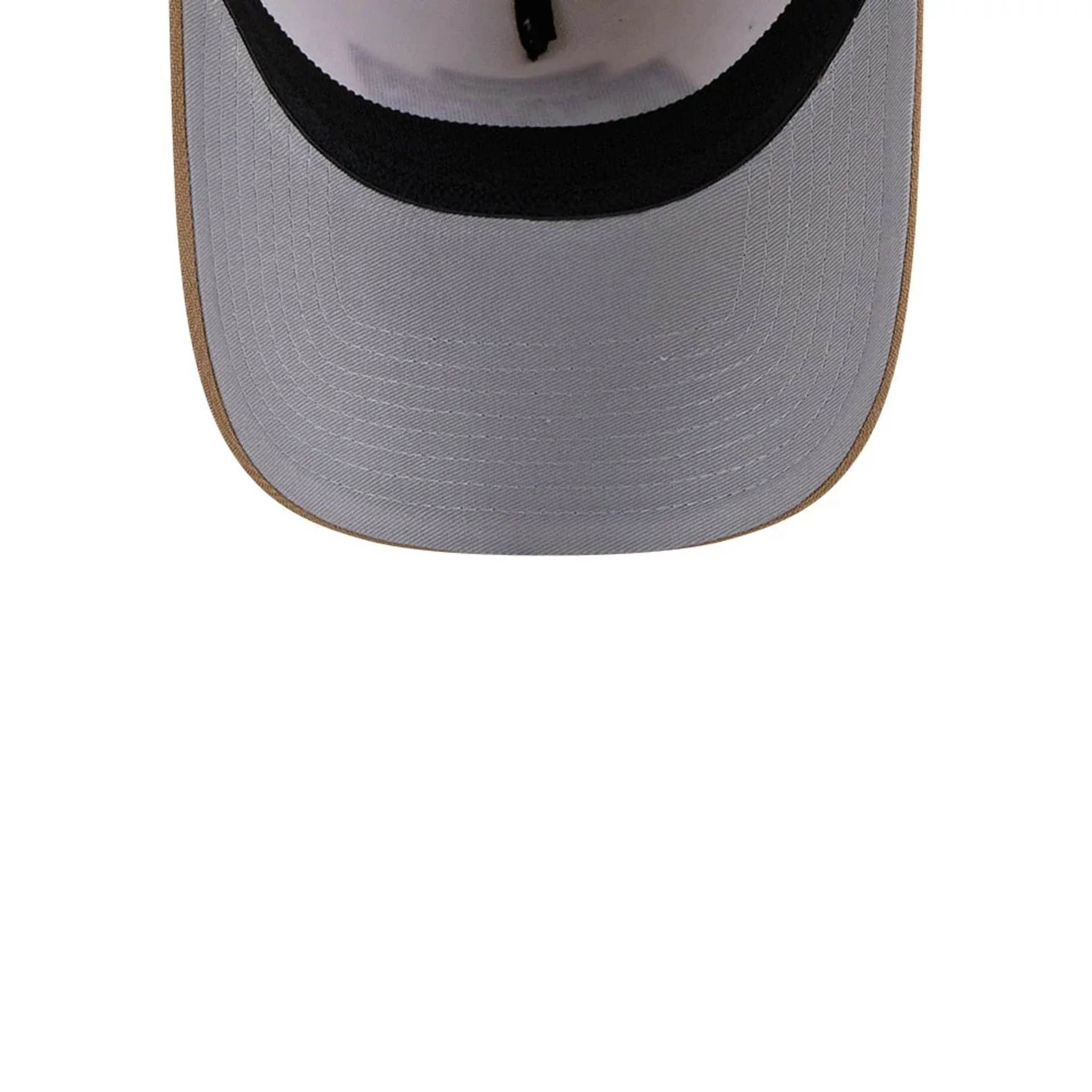 LA Kings NHL Sandy Bay White 39THIRTY A-Frame Stretch Fit Cap - Image 2