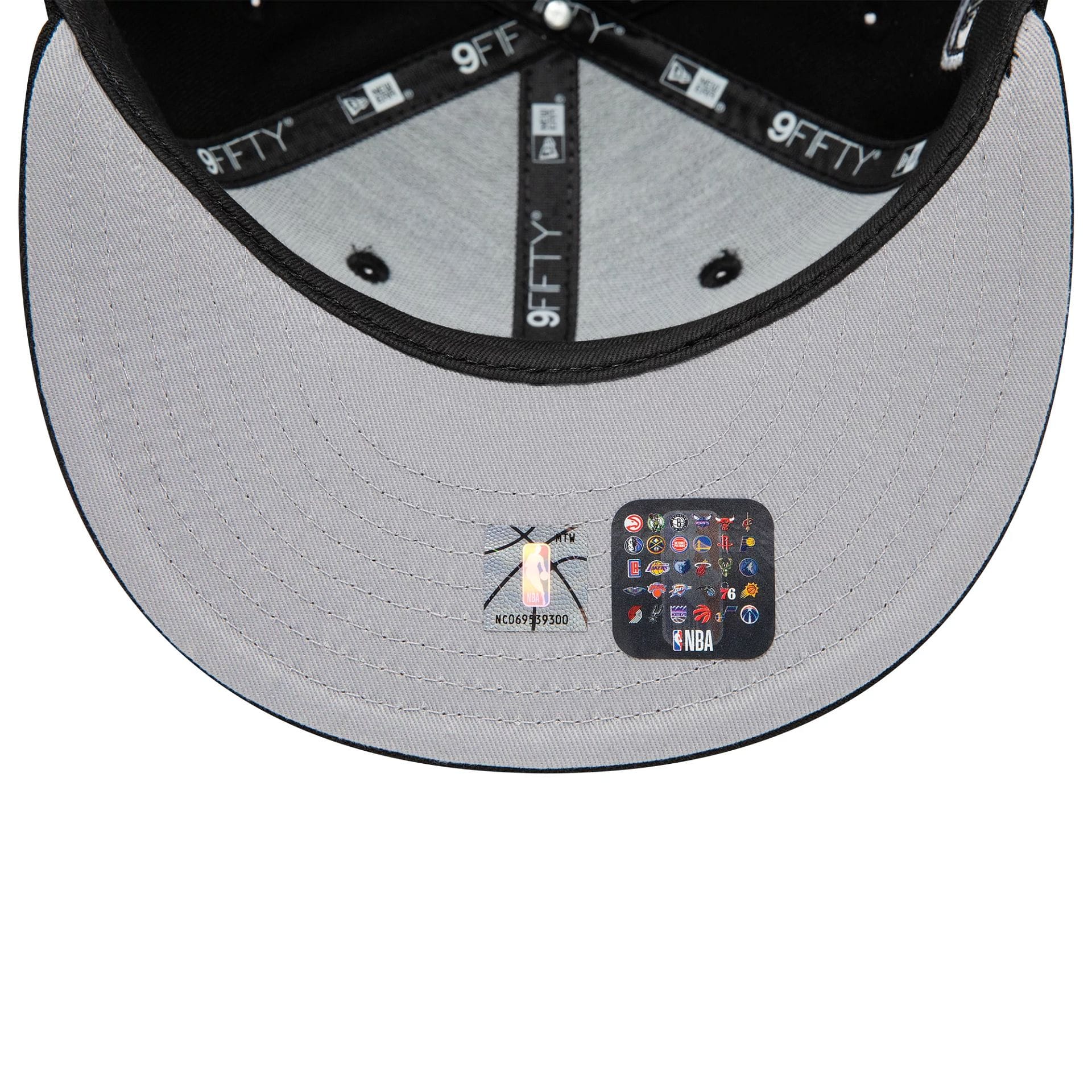 LA Lakers NBA Black 9FIFTY Snapback Adjustable Cap - Image 2