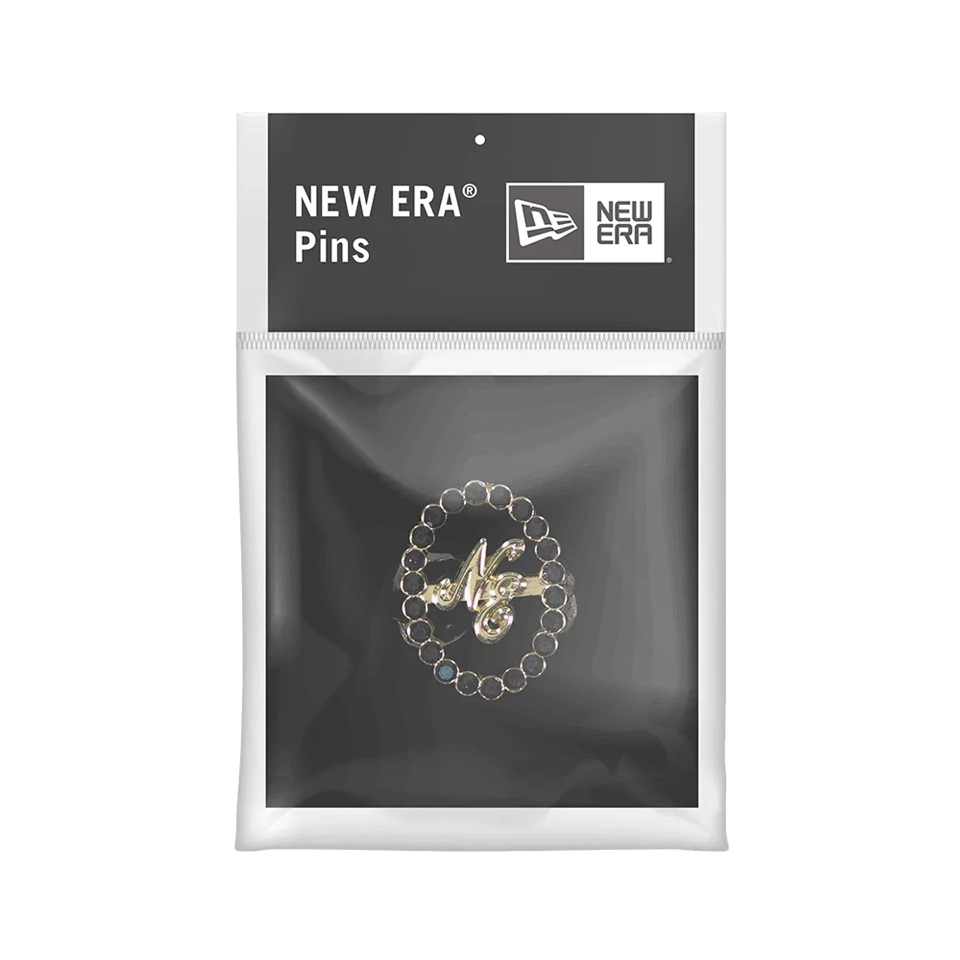 New Era 59FIFTY Day Diamond Catch Closure Black Pin Badge - Image 3