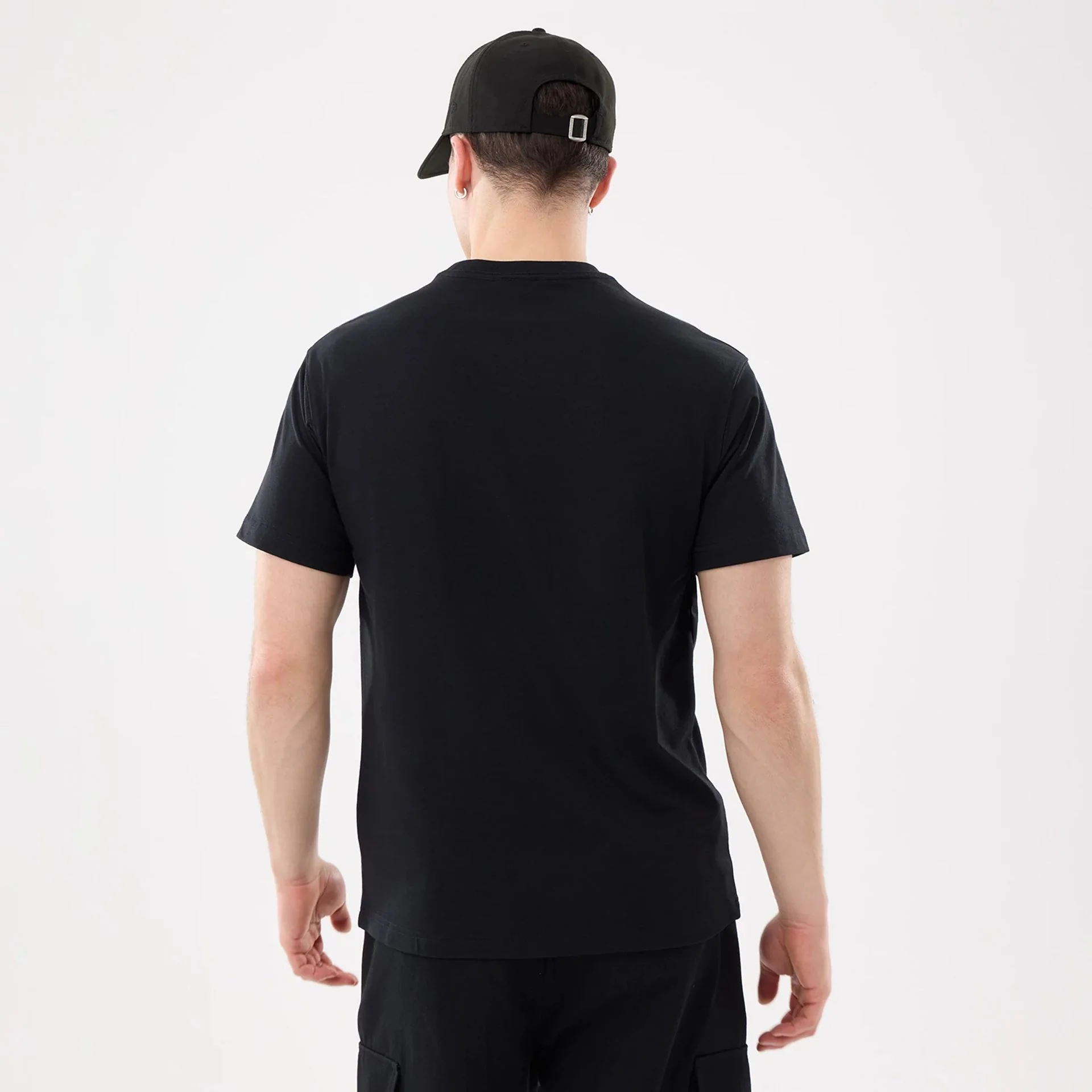 New Era Basic Black T-Shirt - Image 2