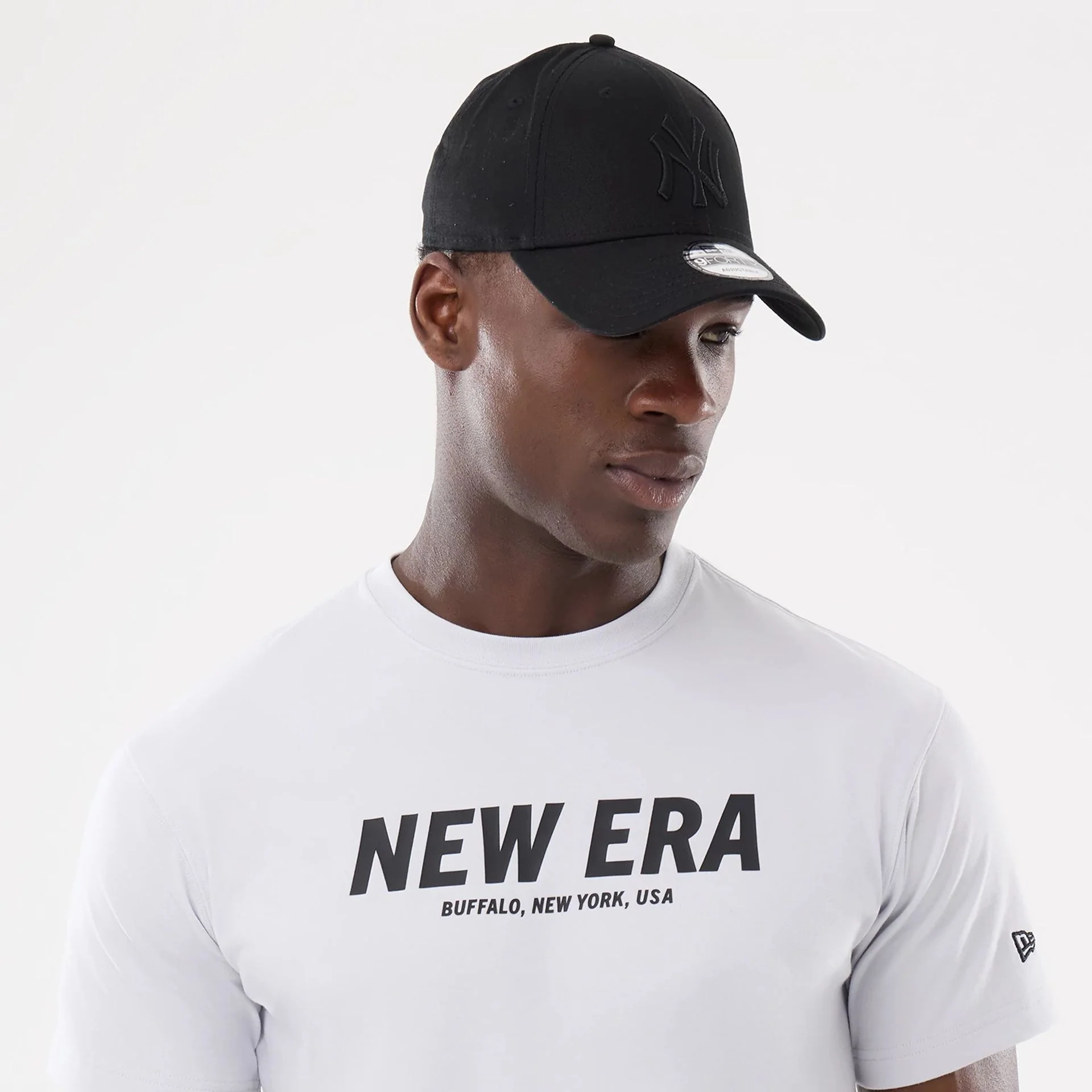 New Era Basic White T-Shirt - Image 6