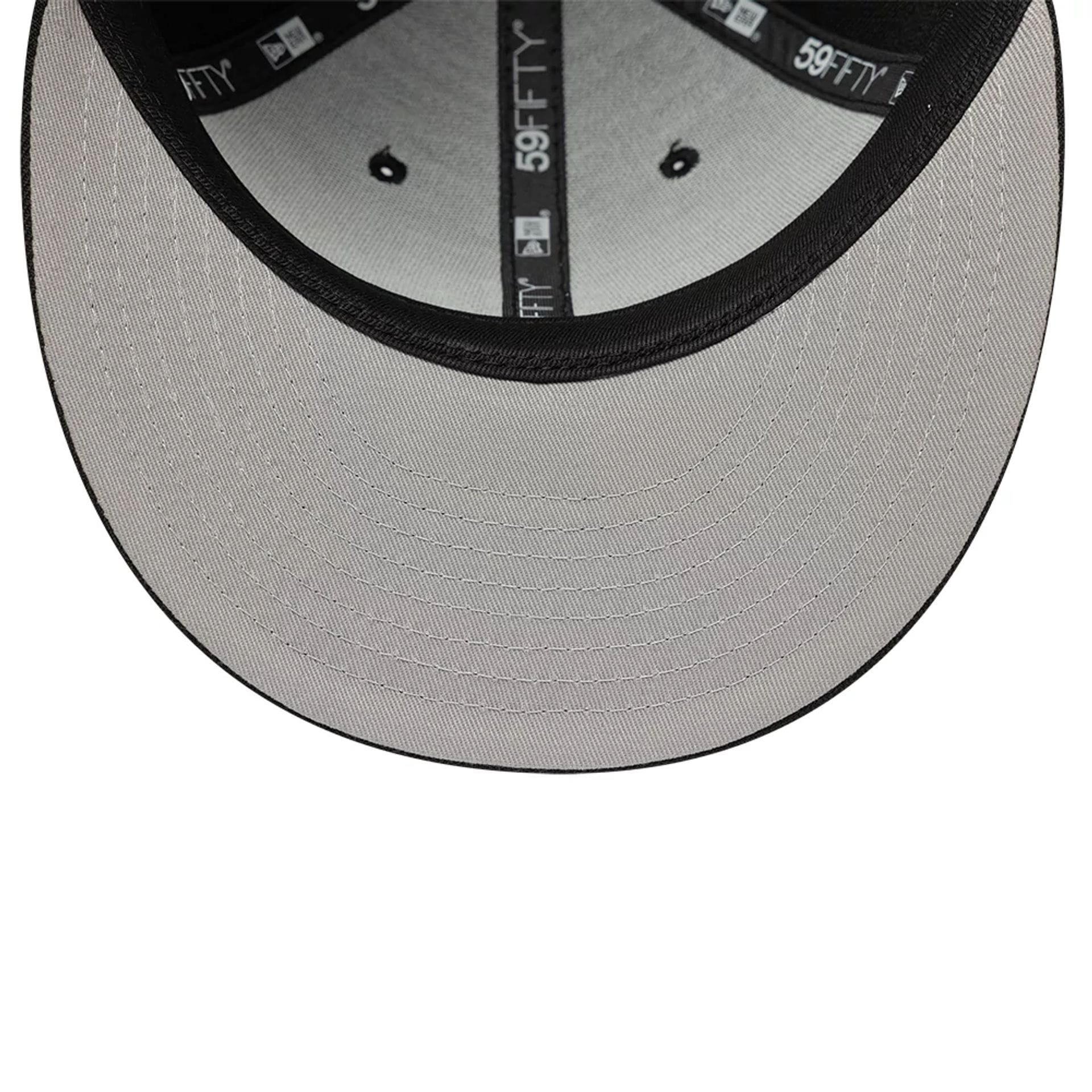New Era Black Low Profile 59FIFTY Fitted Cap - Image 2