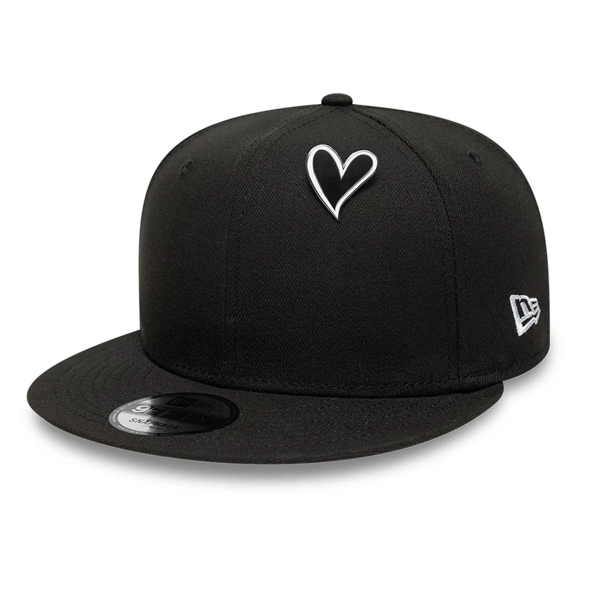 New Era Heart Black Pin Badge - Image 2