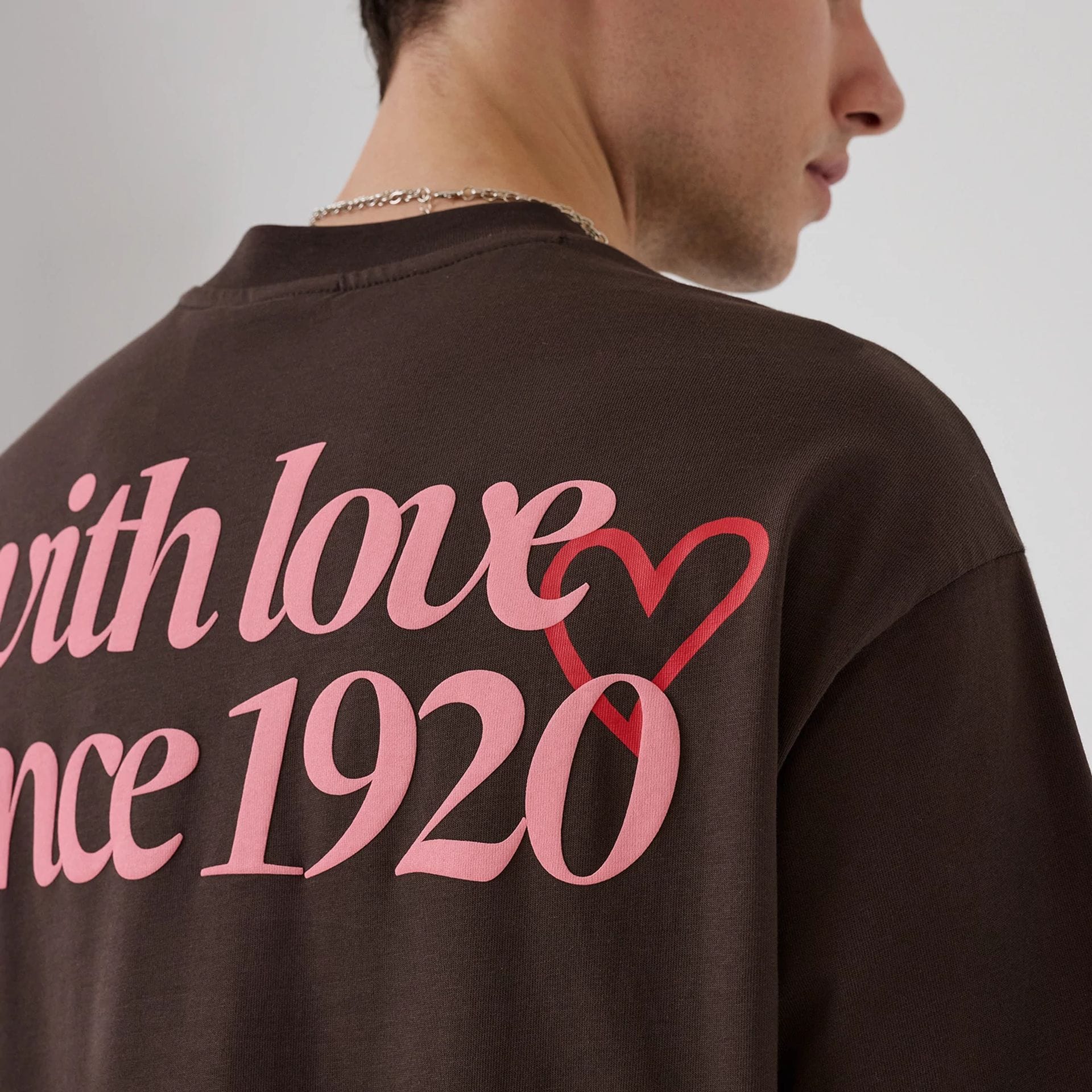 New Era Love Graphic Dark Brown T-Shirt - Image 3