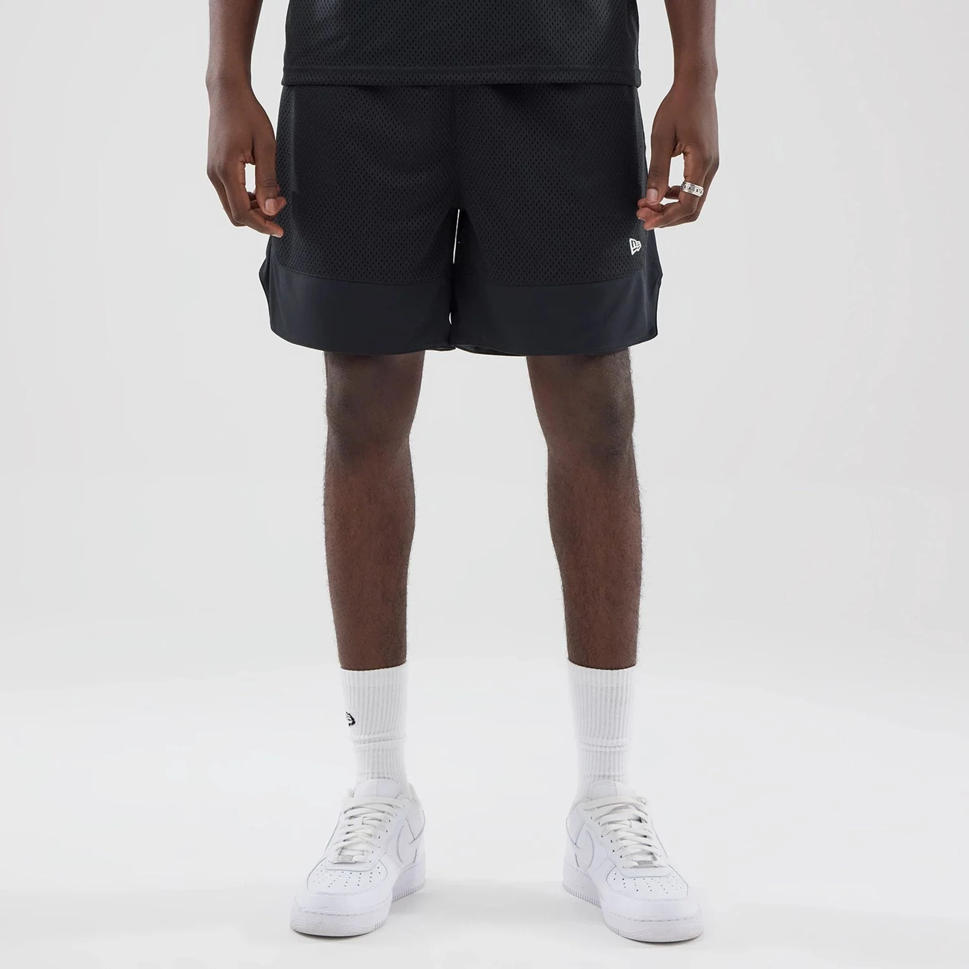 New Era Mesh Black Oversized Shorts