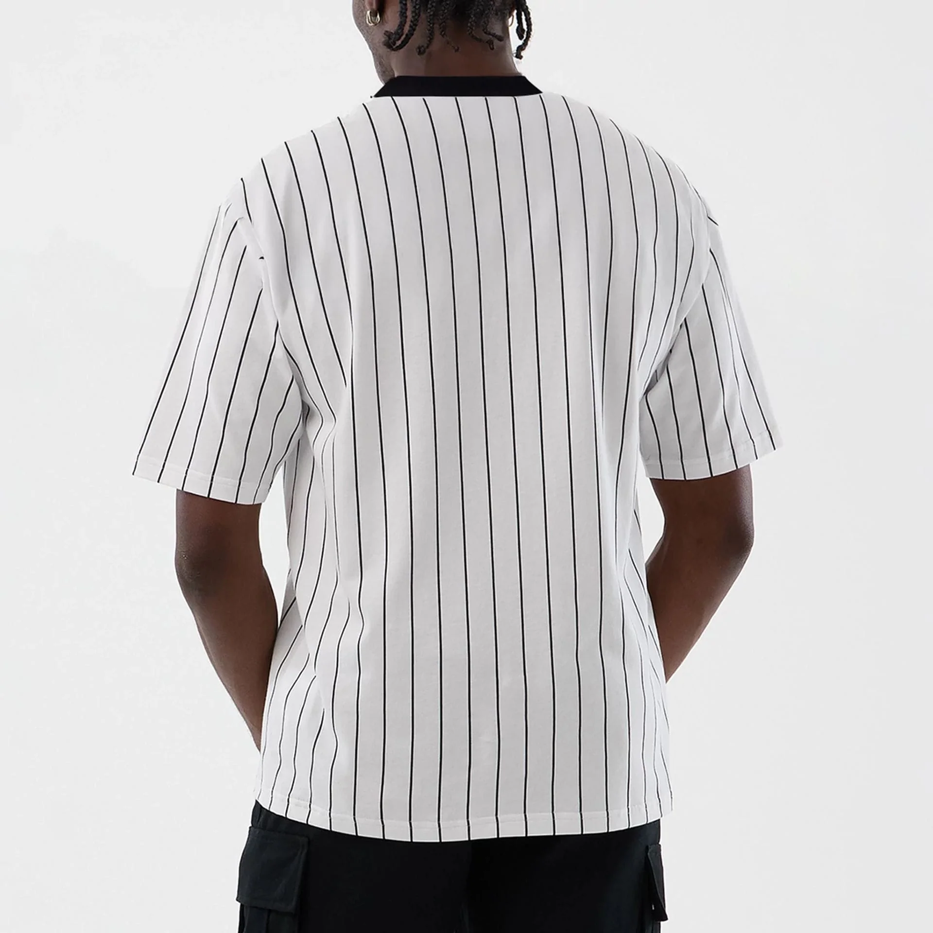 New Era Pinstripe Open White Oversized T-Shirt - Image 2