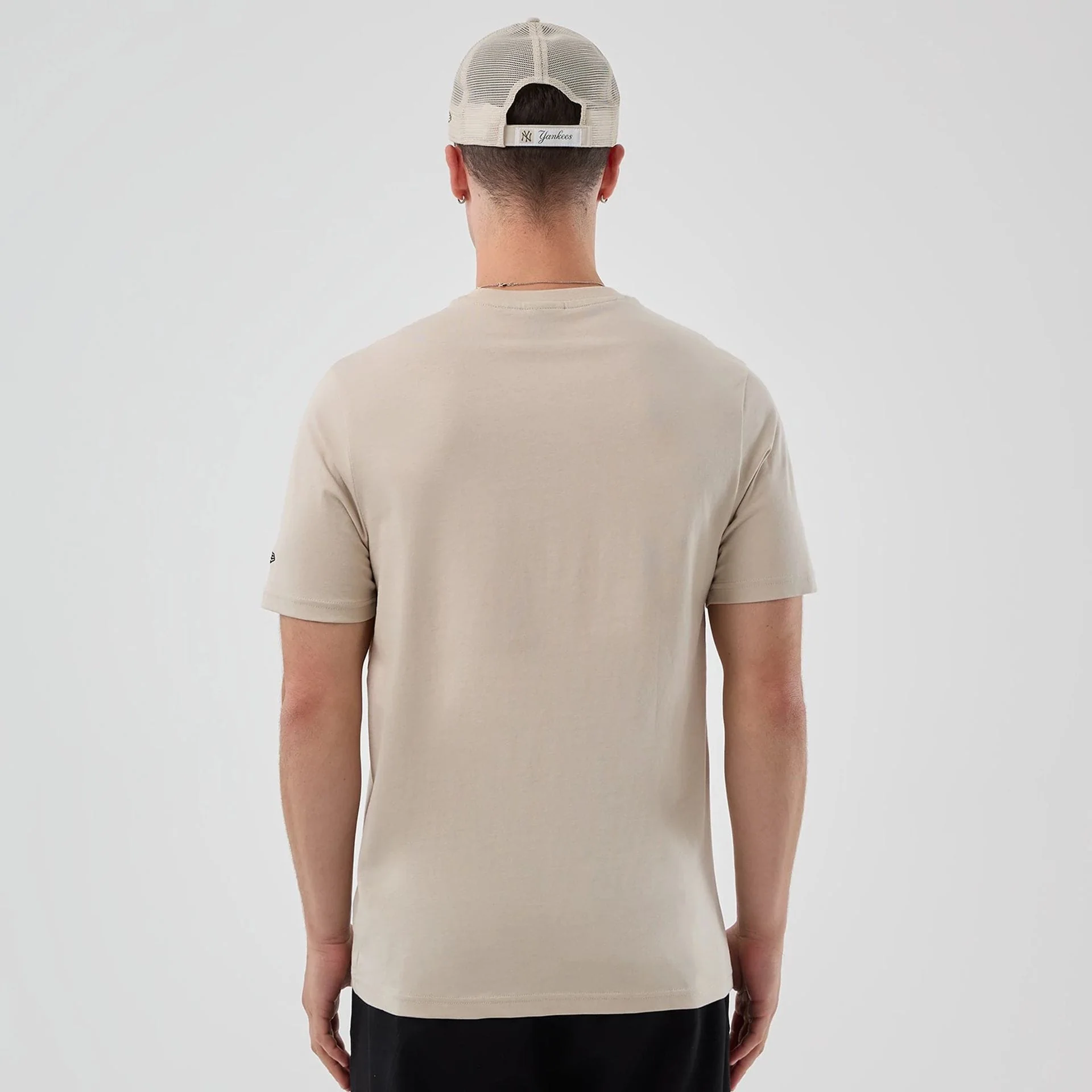 New Era Pizza Graphic Light Beige T-Shirt - Image 2