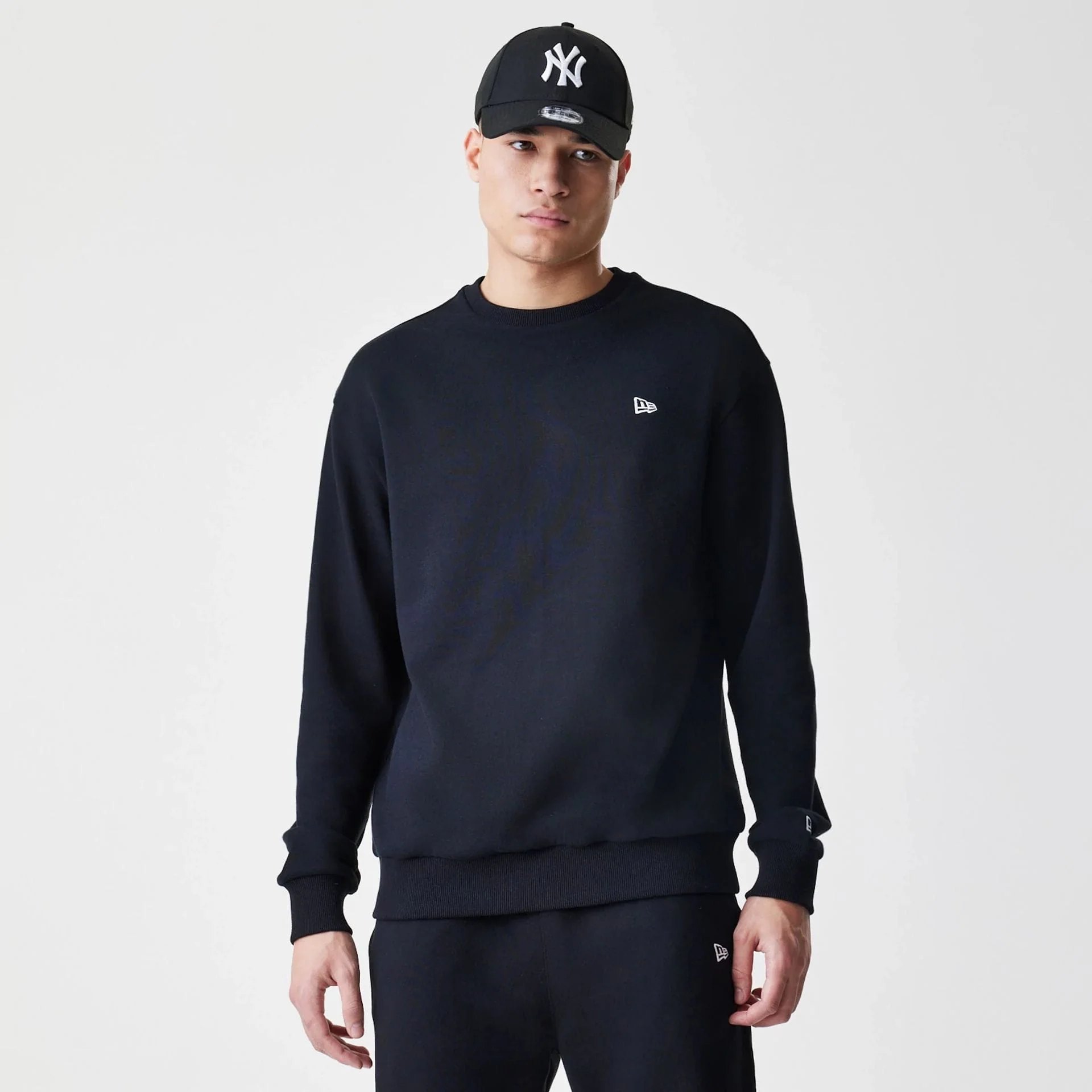 New Era Premium Essential Black Oversized Crew Neck Sweater