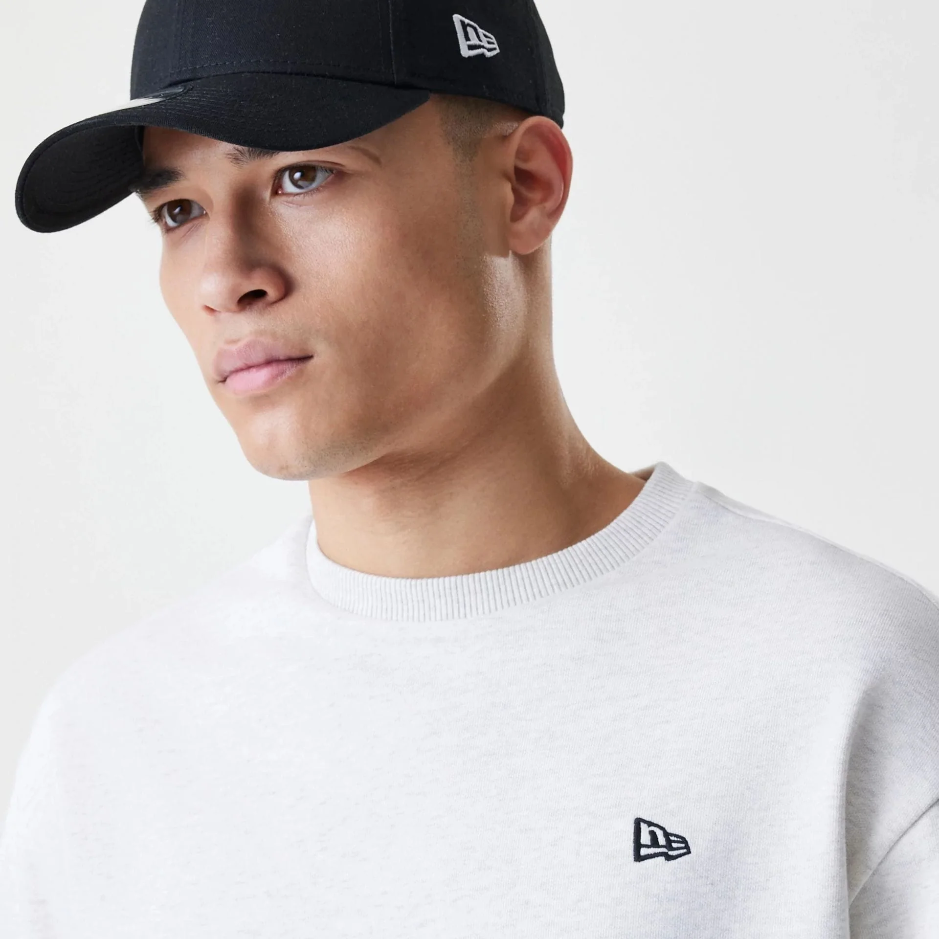 New Era Premium Essential Pastel Grey Oversized Crew Neck Sweater - Image 4