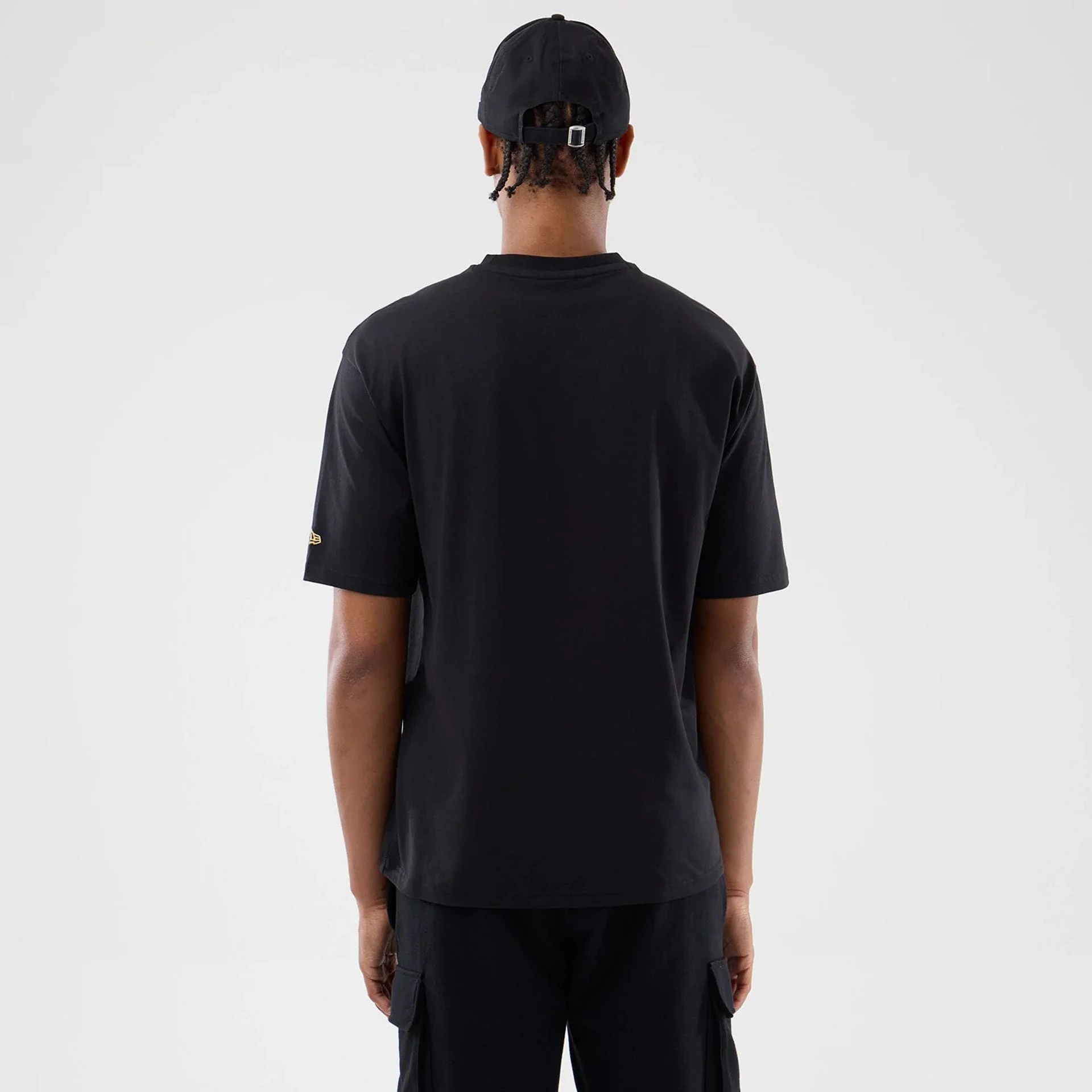 New Era Sticker Barcelona Black Oversized T-Shirt - Image 2