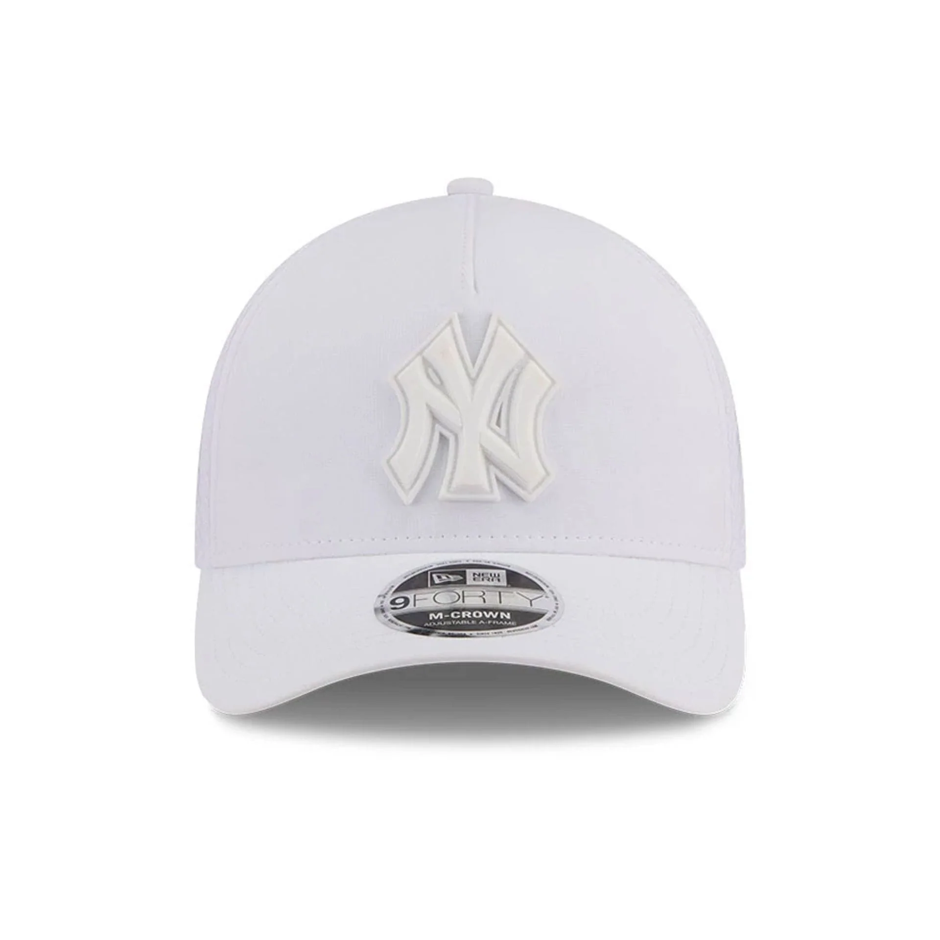 New York Yankees MLB Badged White 9FORTY M-Crown A-Frame Trucker Cap - Image 3