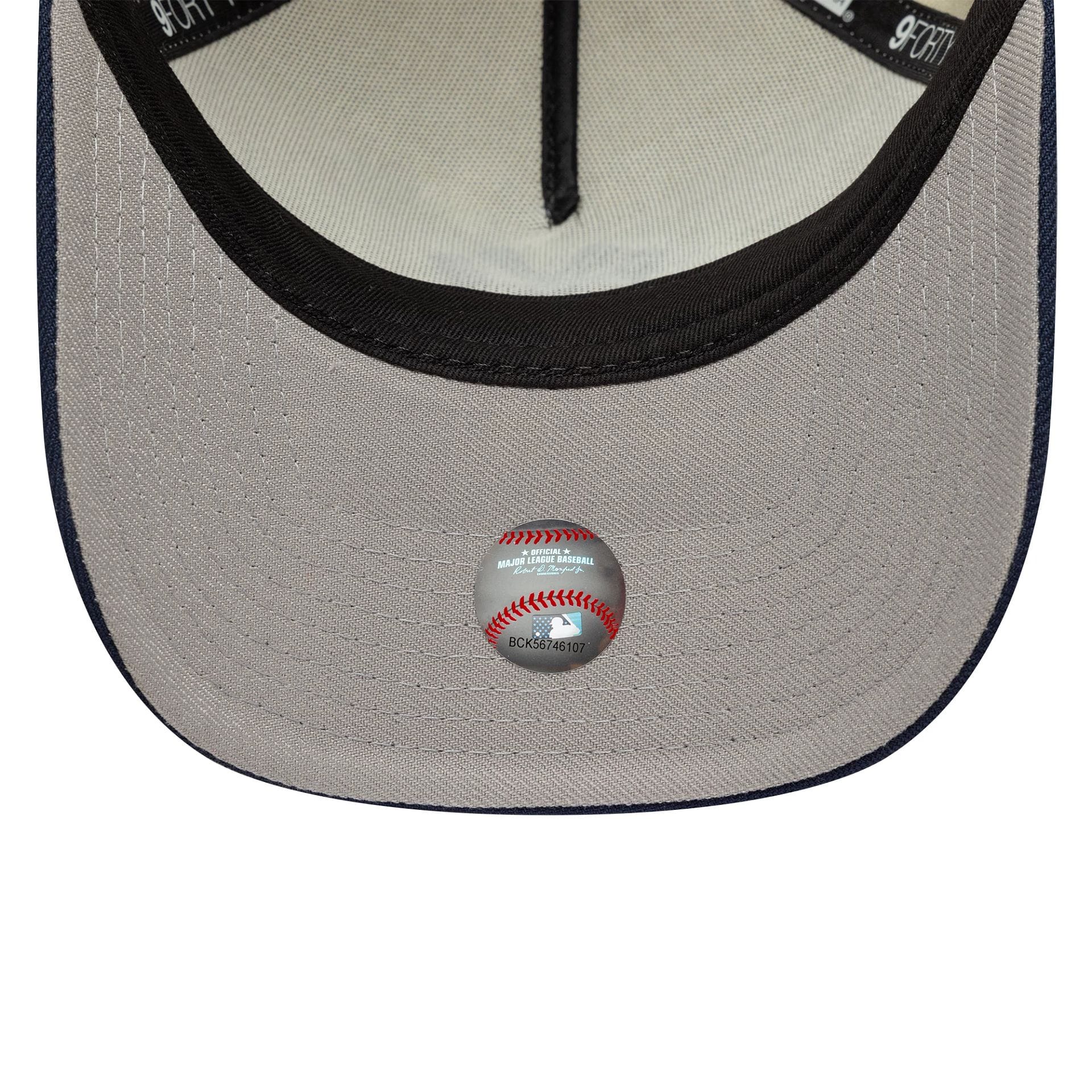 New York Yankees MLB Chrome Blue Contrast Cream 9FORTY A-Frame Adjustable Cap - Image 2