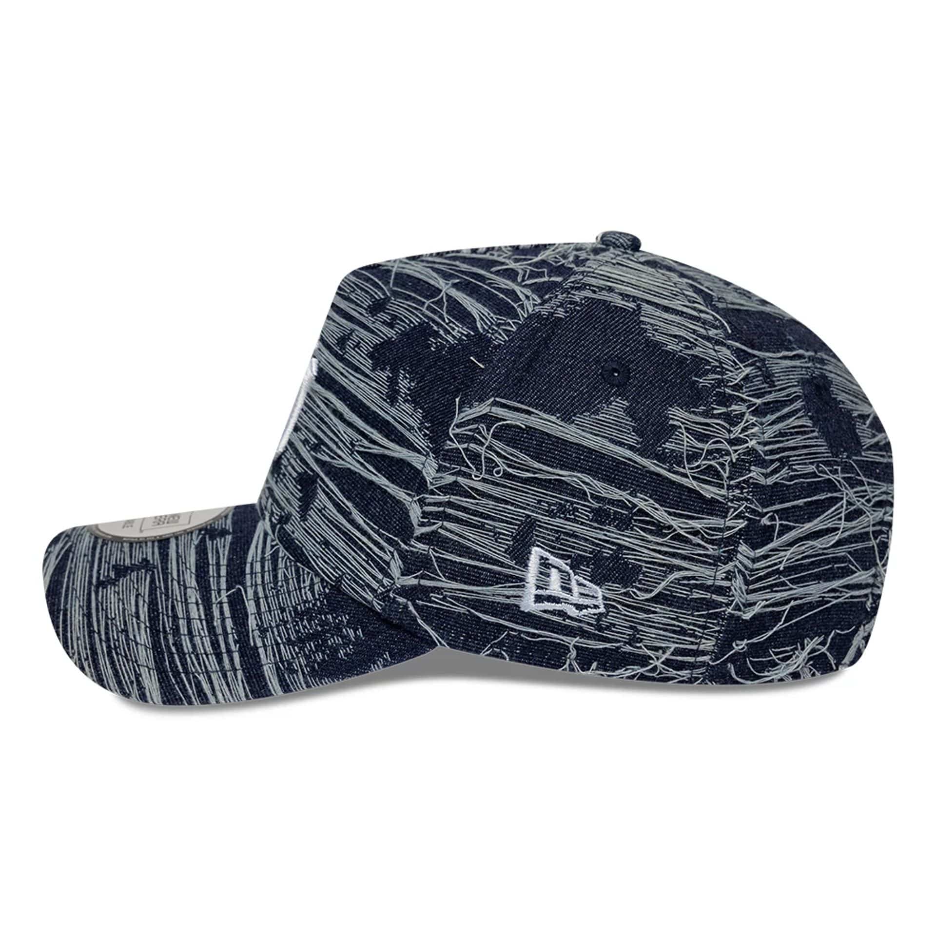 New York Yankees MLB Distressed Denim Navy 9FORTY E-Frame Adjustable Cap - Image 5