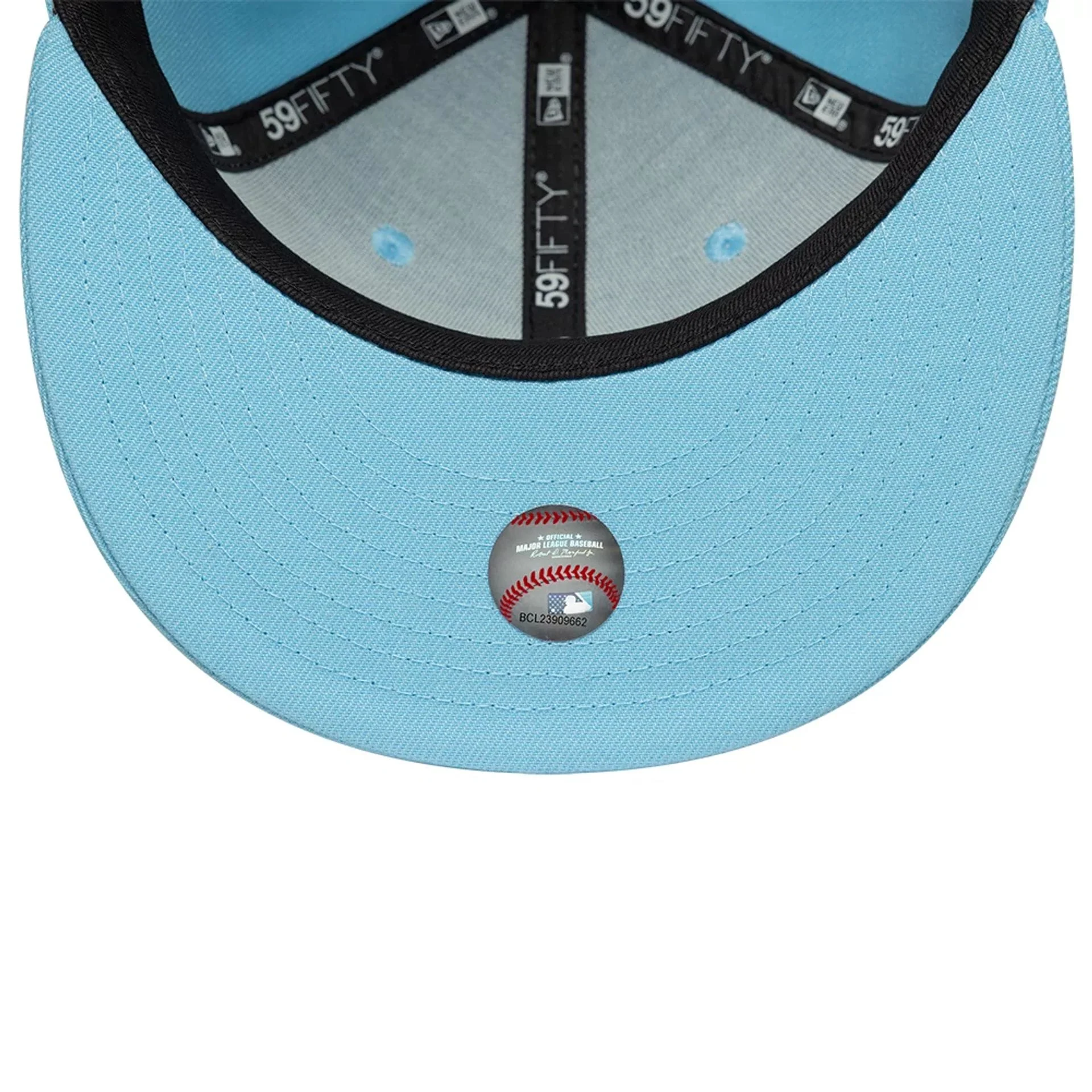 New York Yankees MLB Pastel Blue 59FIFTY Fitted Cap - Image 7