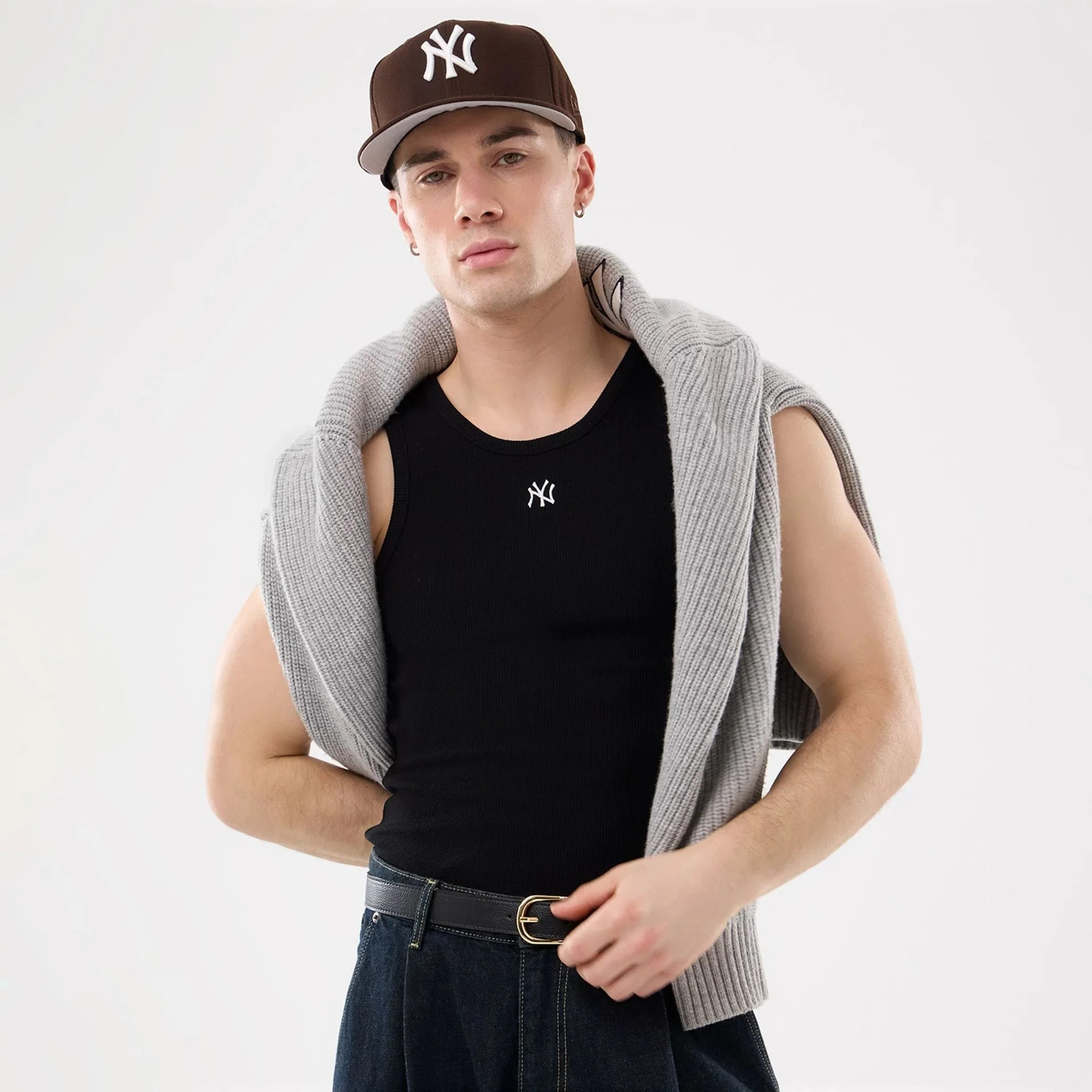 New York Yankees MLB Rib Black Vest - Image 13