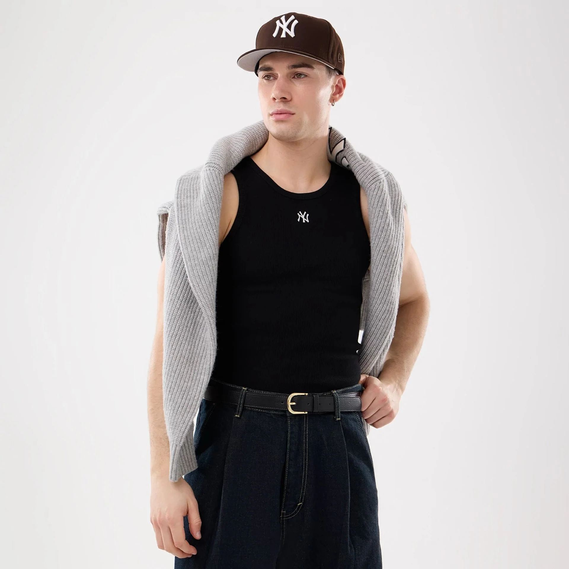 New York Yankees MLB Rib Black Vest - Image 14