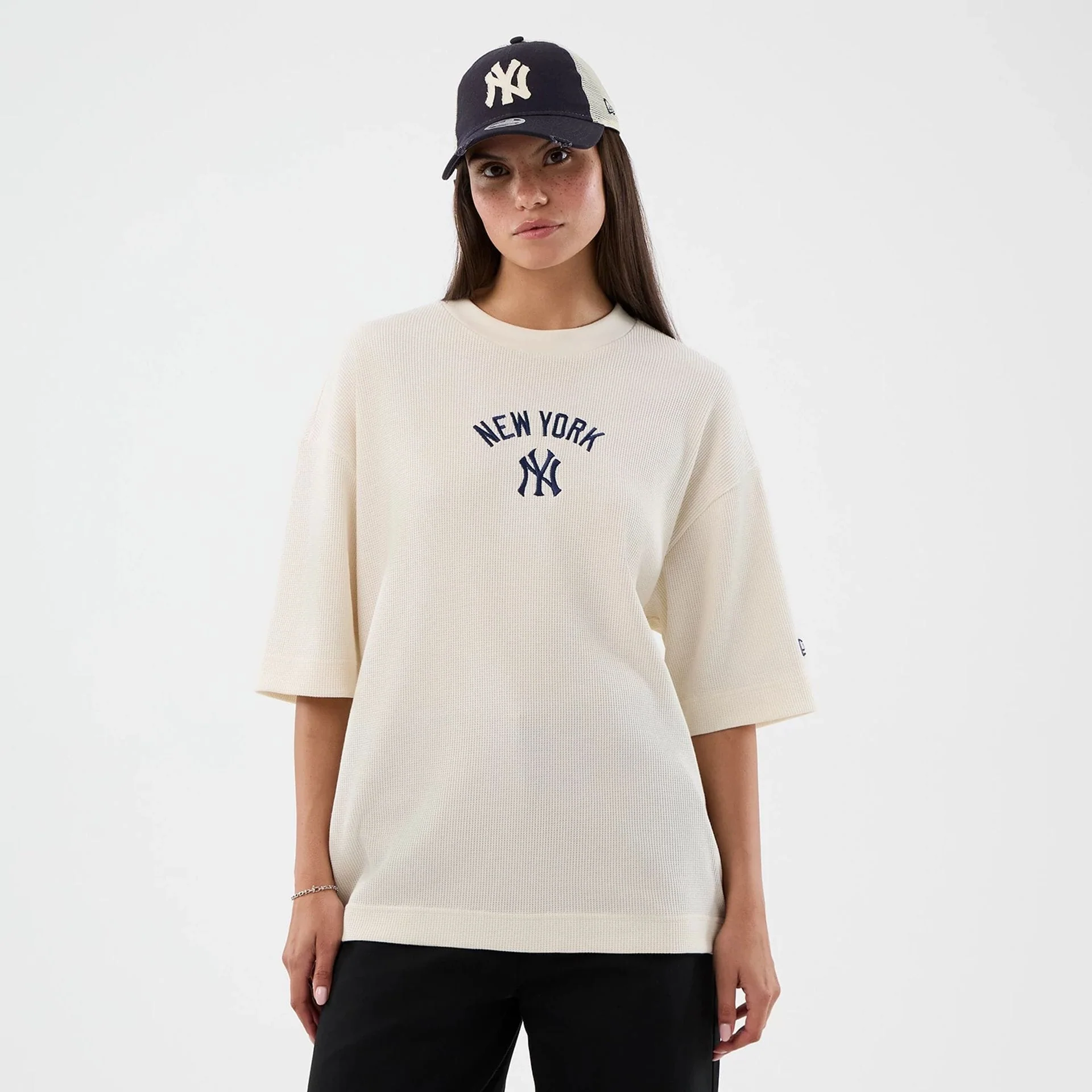 New York Yankees MLB Waffle Open White T-Shirt - Image 4