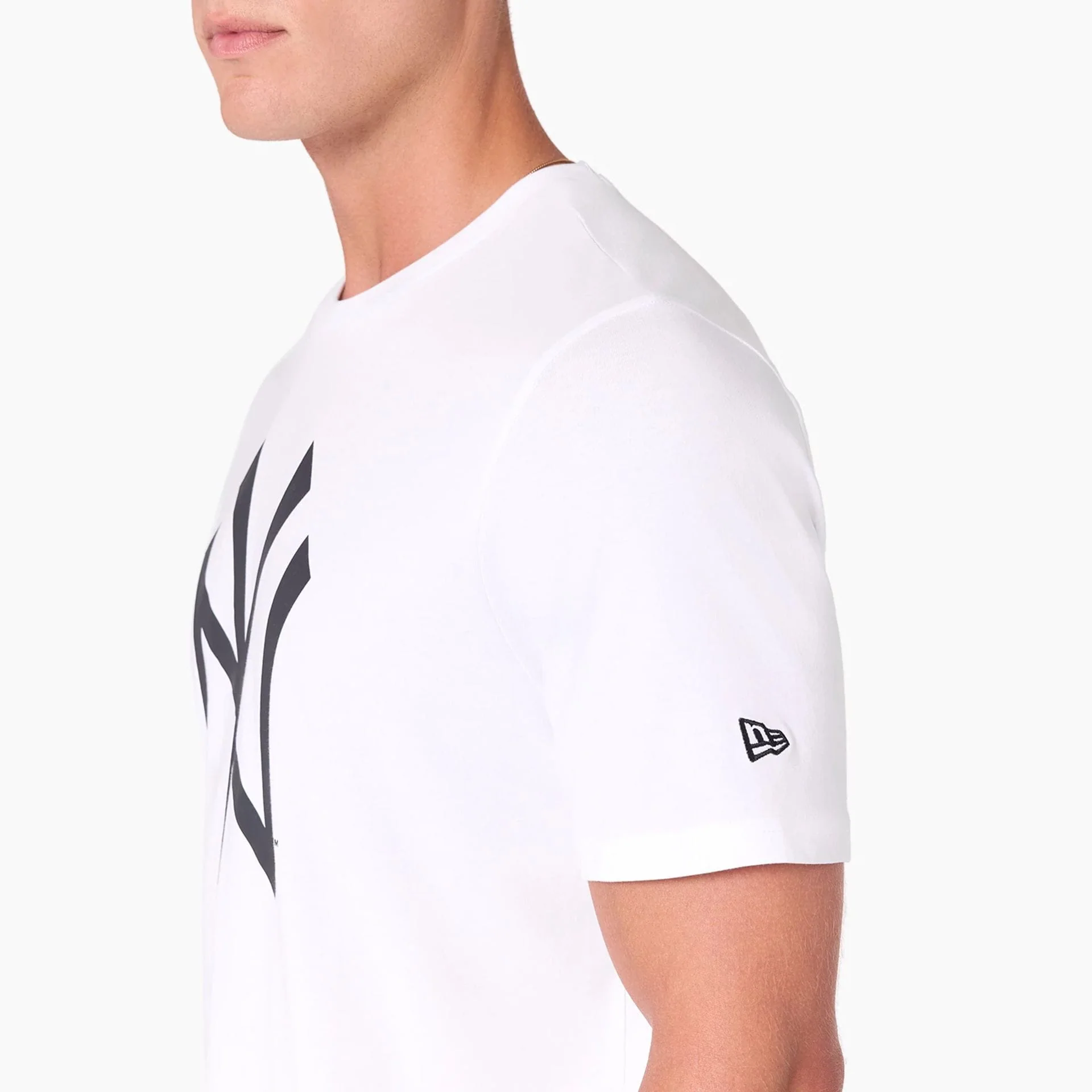 New York Yankees MLB White T-Shirt - Image 5
