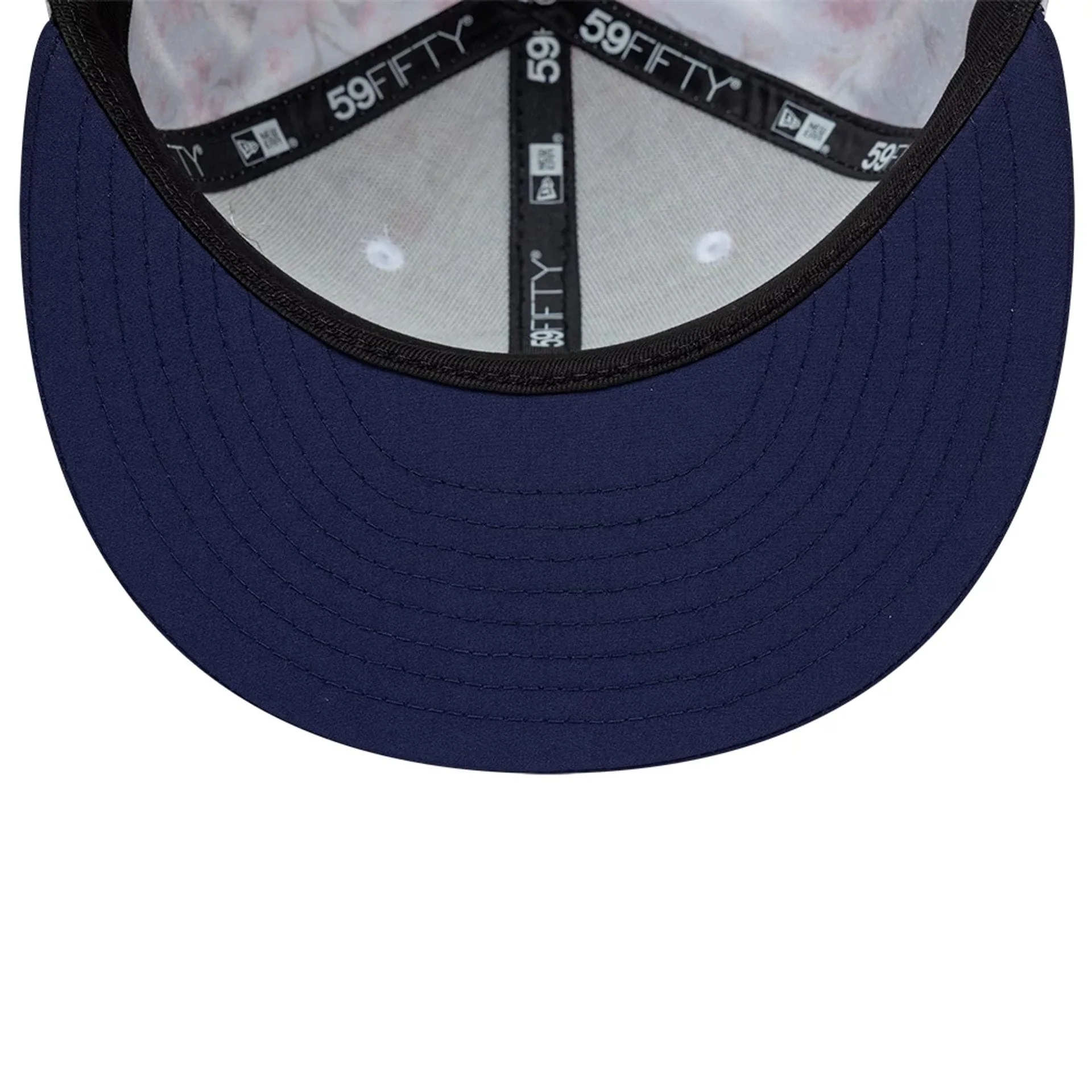 Paris Saint Germain Cherry Blossom Navy 59FIFTY Fitted Cap - Image 7