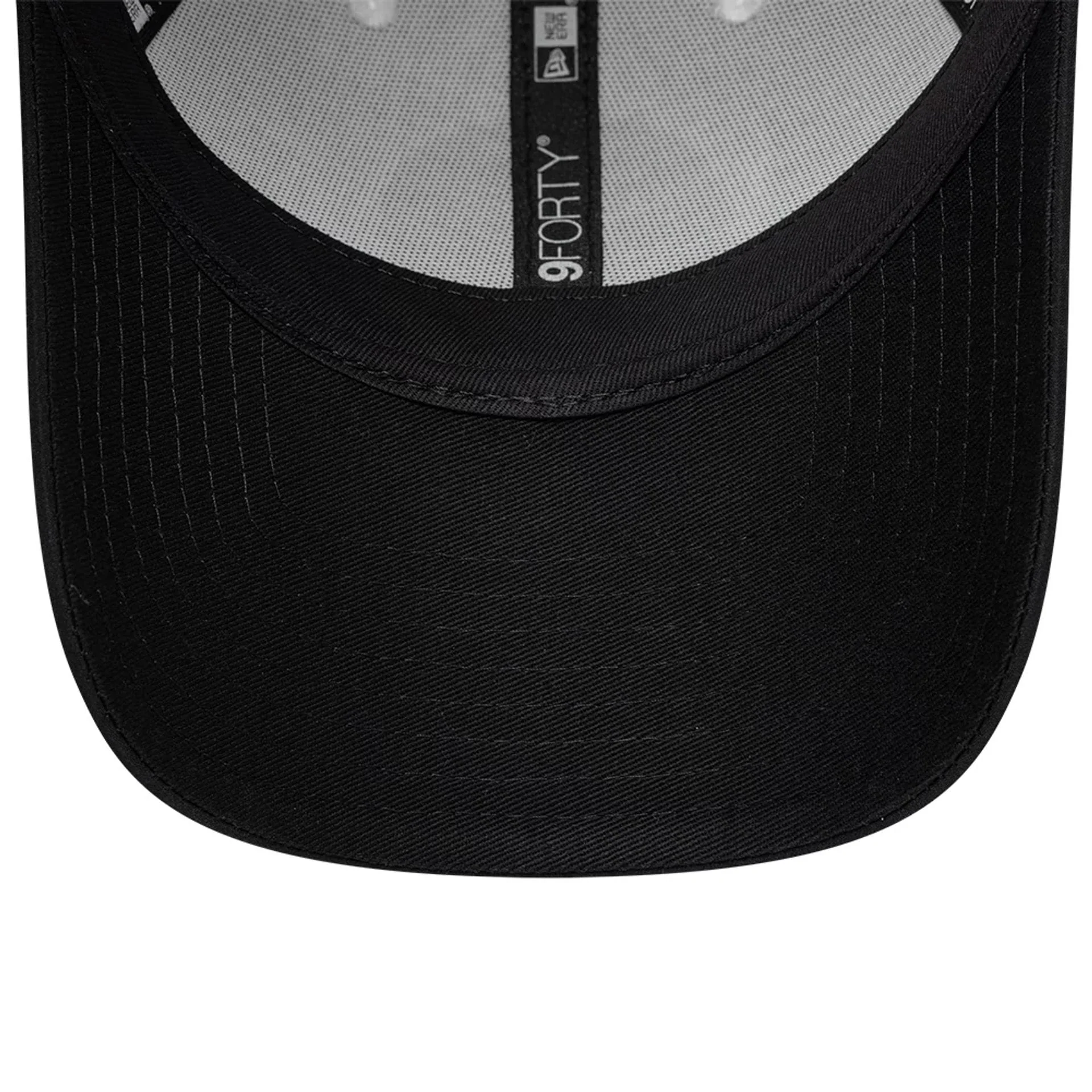 Paris Saint Germain Metallic Black 9FORTY Adjustable Cap - Image 7