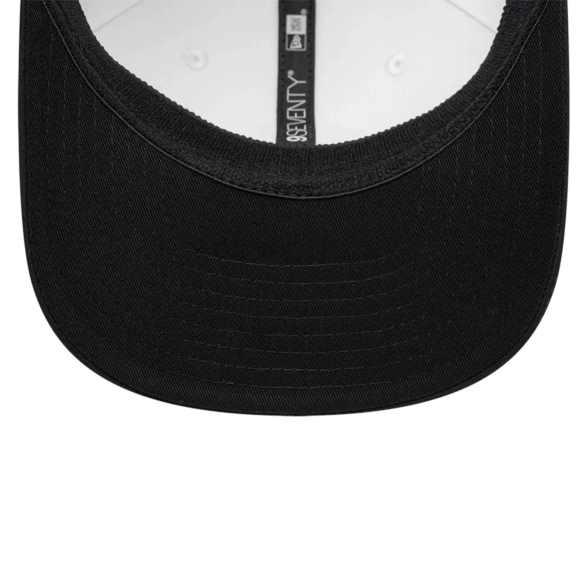 Paris Saint Germain Metallic White 9SEVENTY Stretch Snap Adjustable Cap - Image 7
