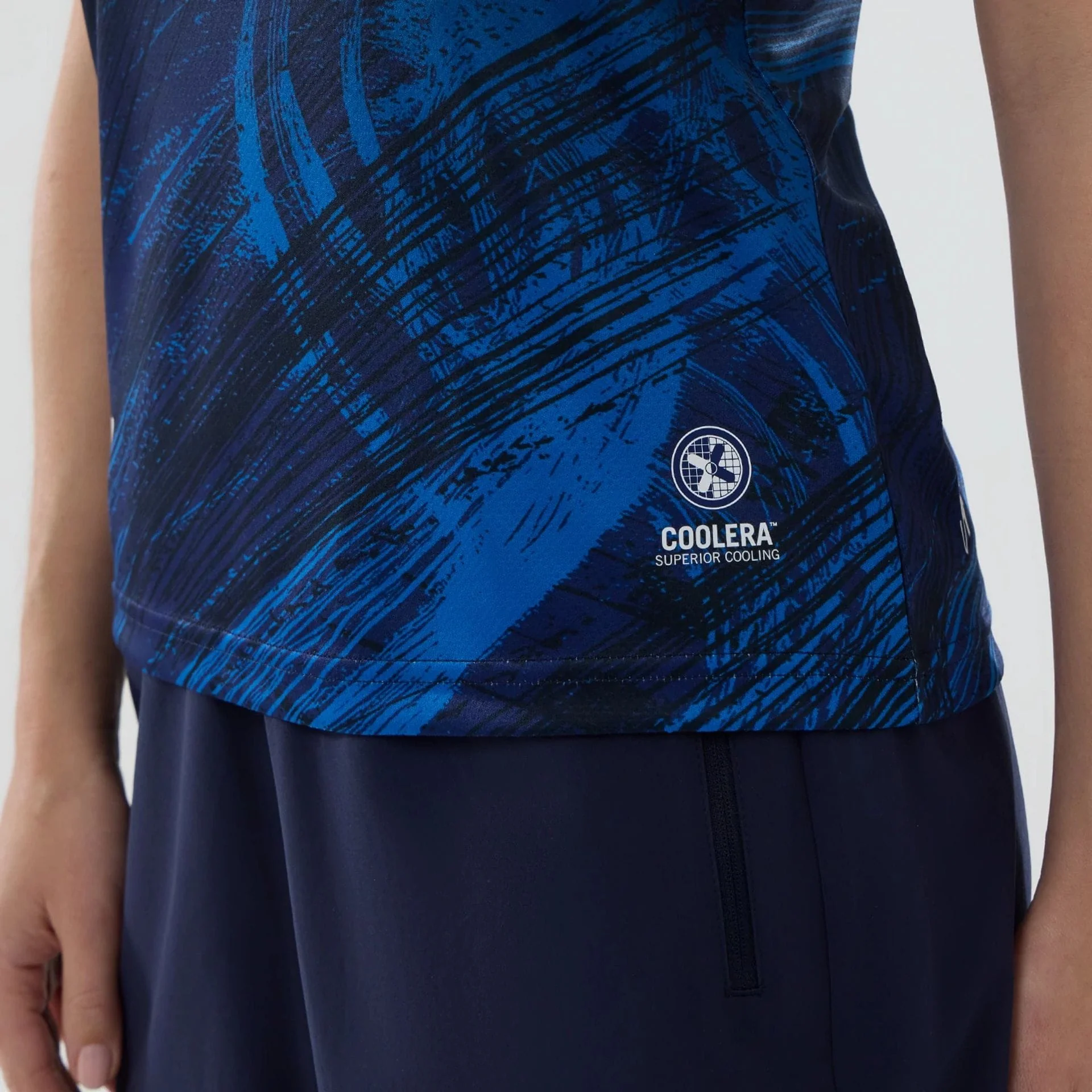 Williams Womens Alex Albon Navy Tech T-shirt - Image 4